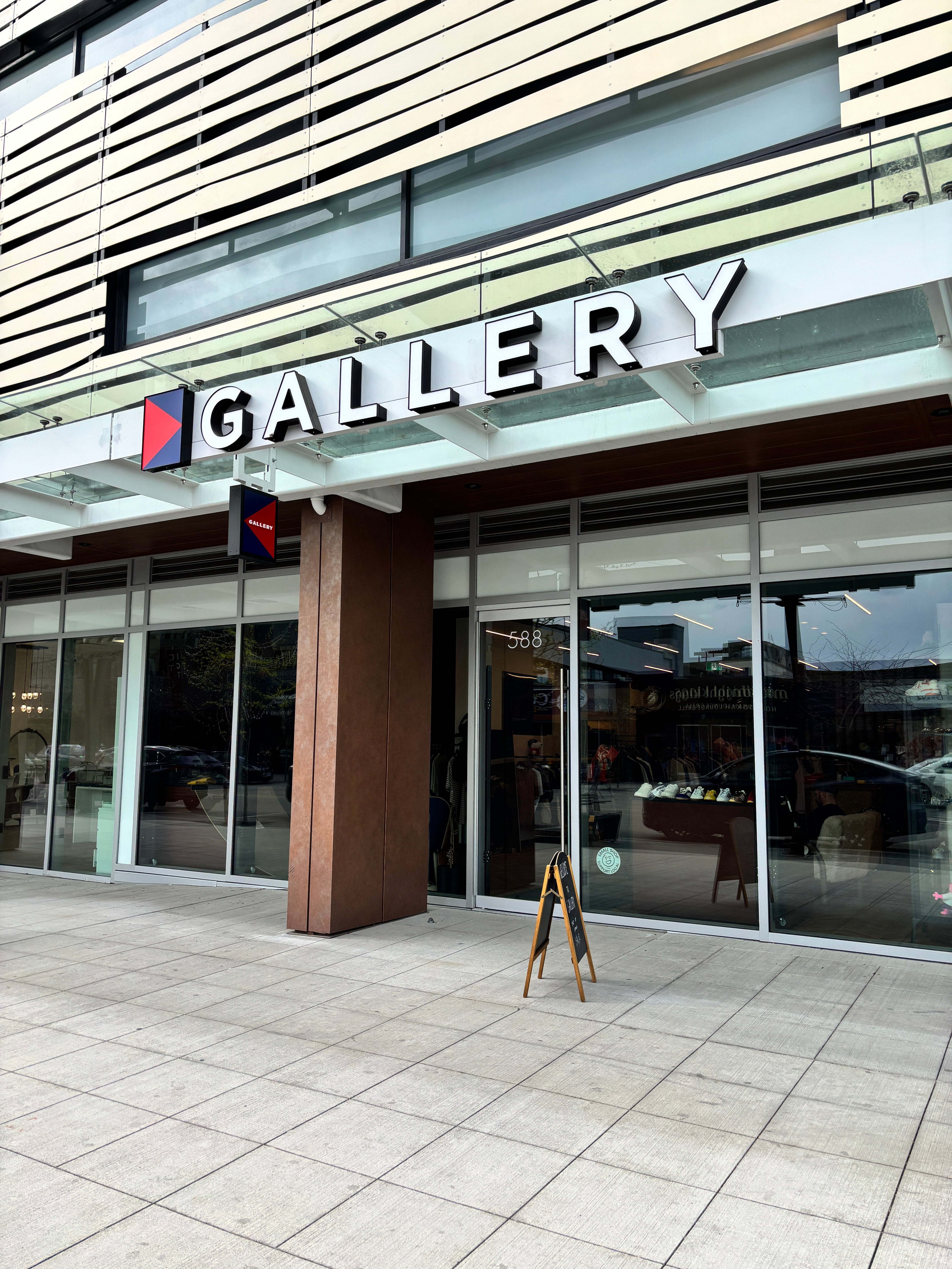 Independent streetwear retailers in Canada featuring curated brands at Gallery Streetwear Kelowna