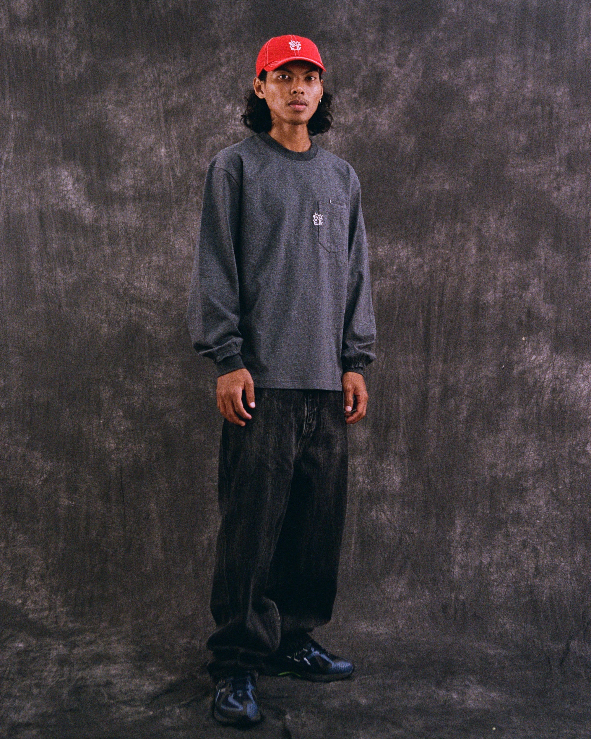 Victoria HK Double Pocket L/S Tee – Charcoal