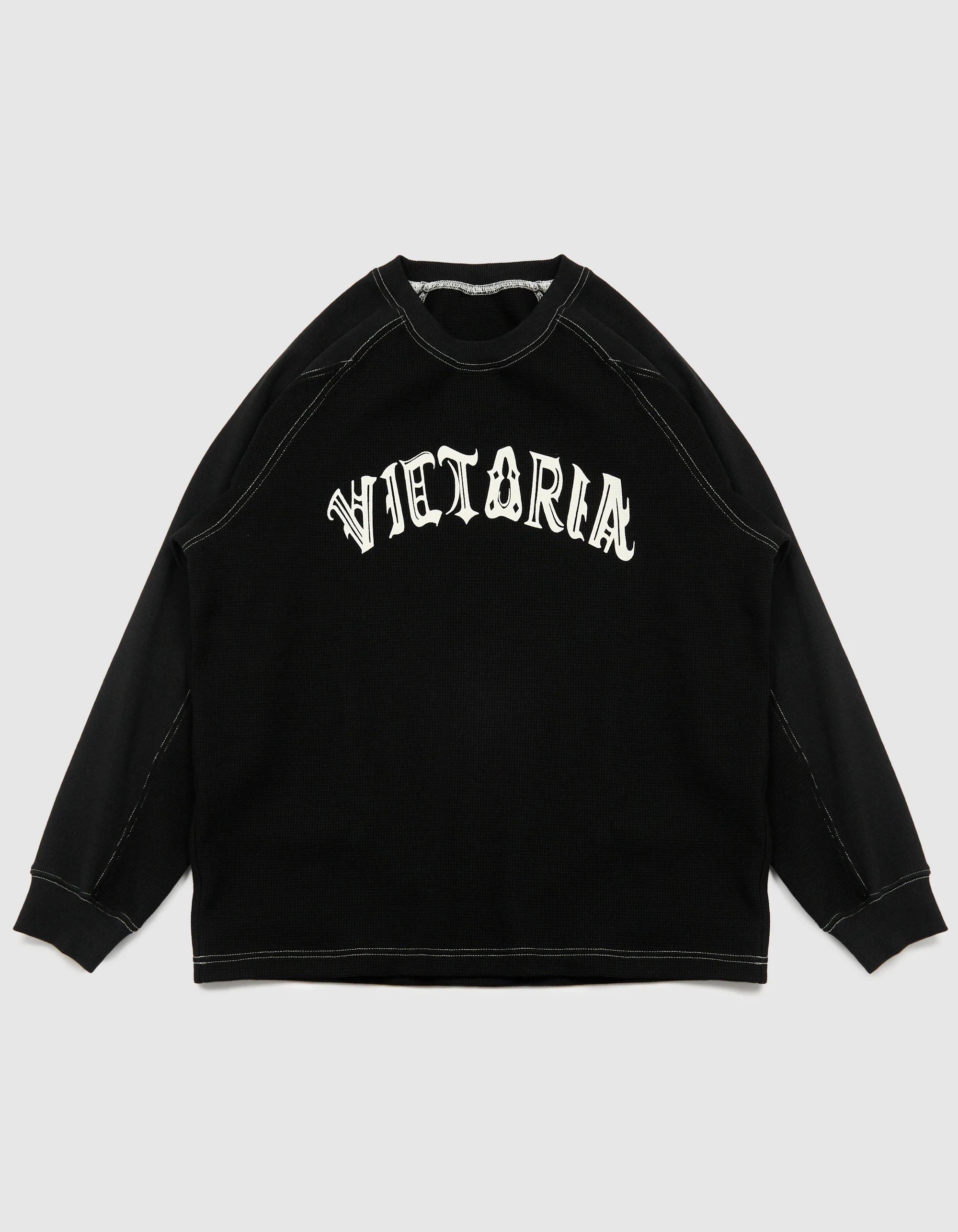 Victoria HK Gothic Reversible Waffle – Black