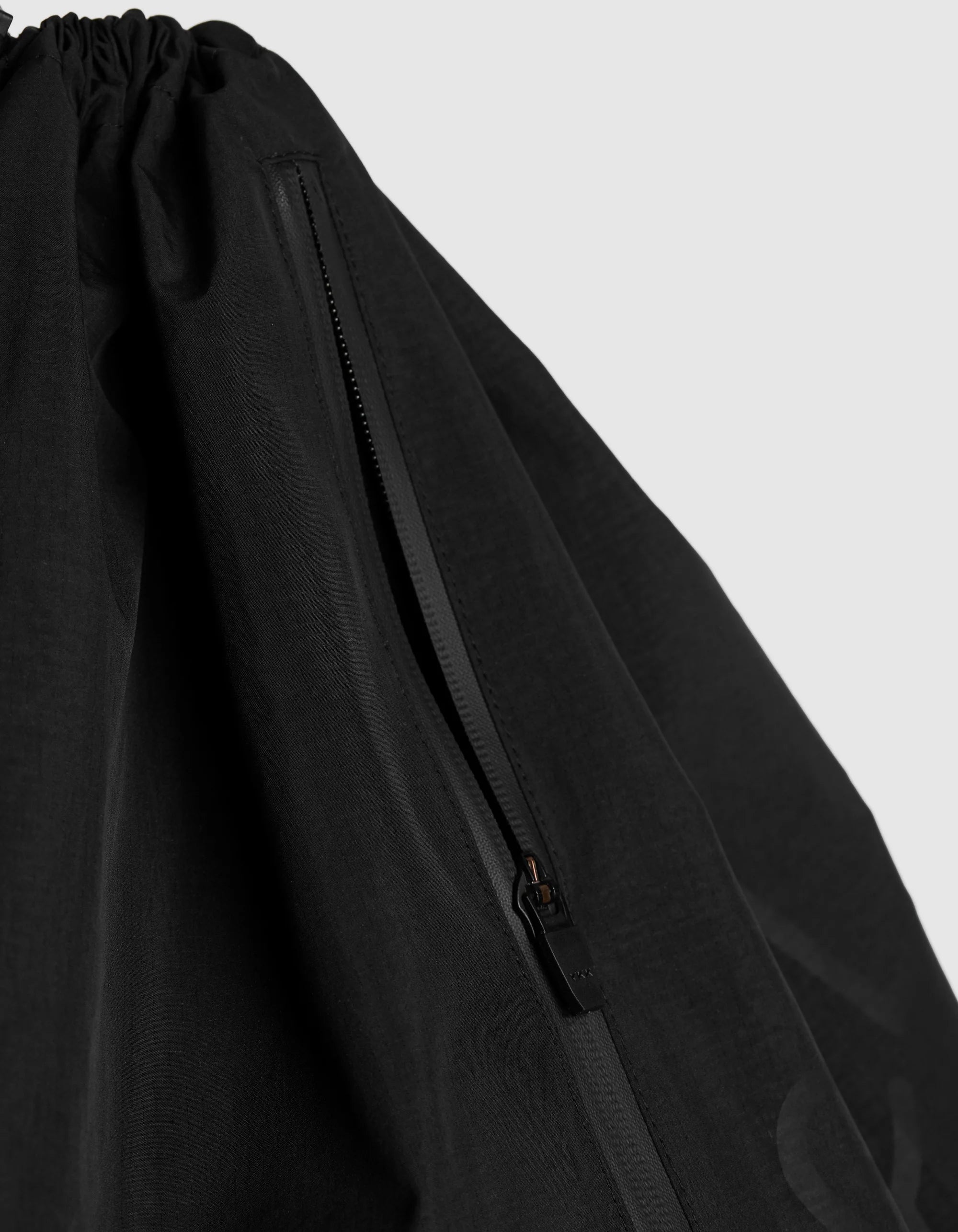 Victoria HK QH Daypack – Black