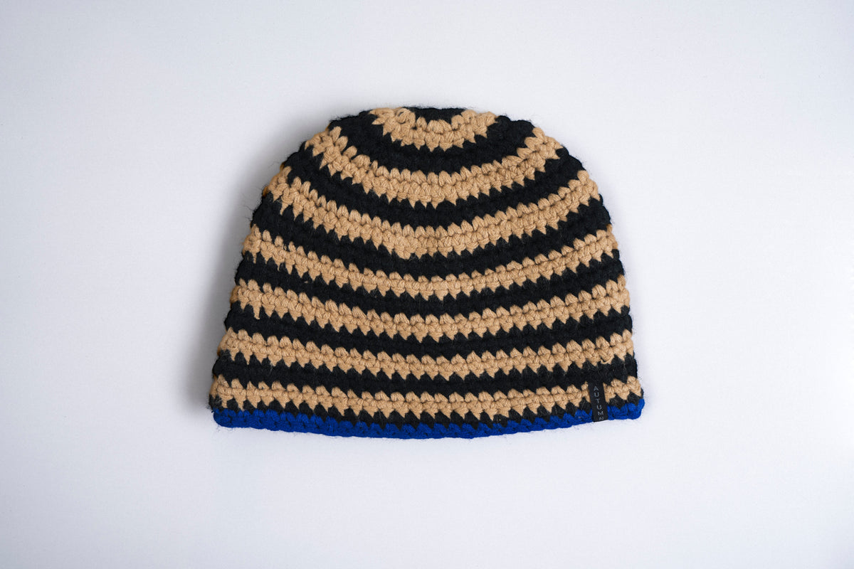 Autumn Crochet Beanie in Black