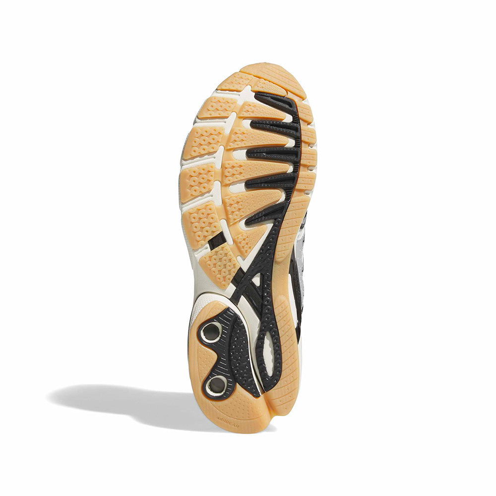 adidas Adistar Control 5 Off White - rubber outsole tread