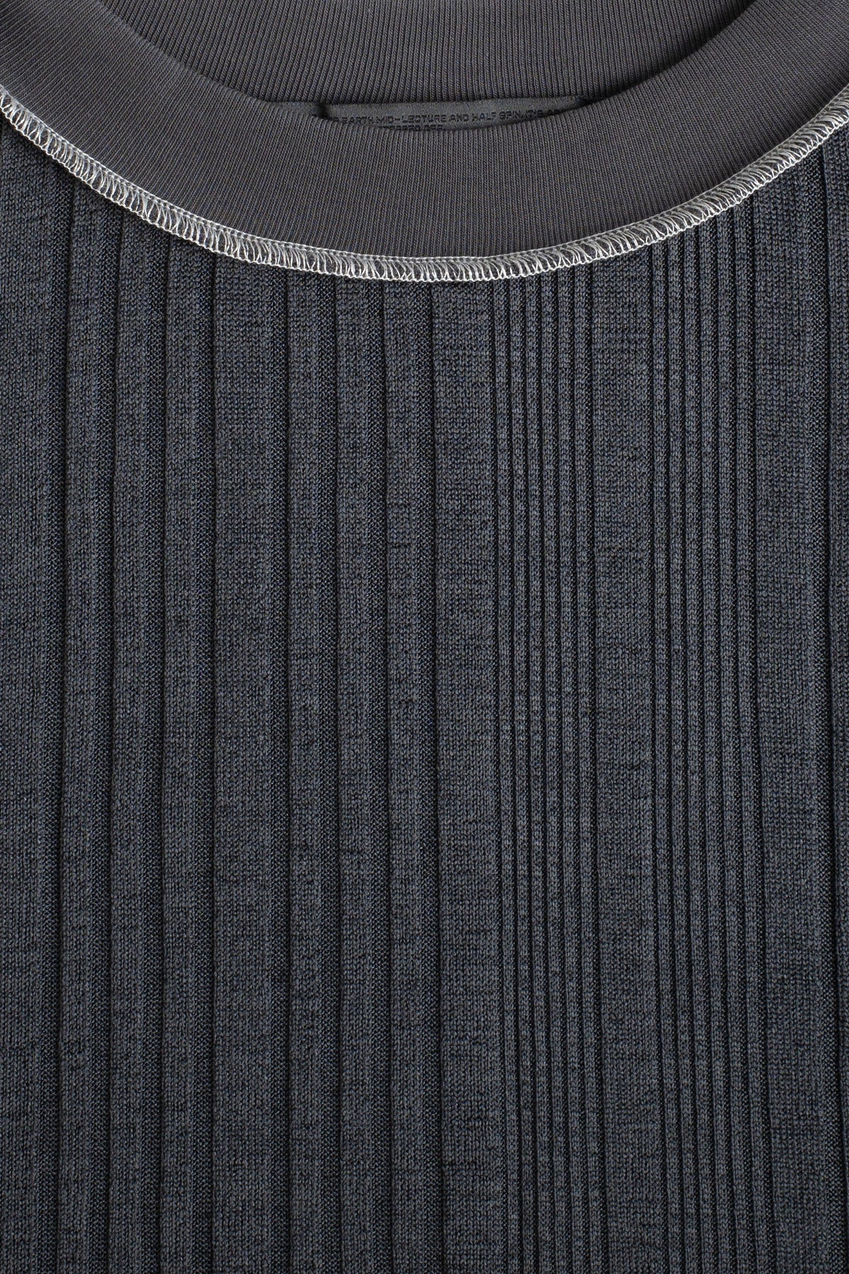 Jungles Jungles Channel Rib Long Sleeve grey, textured knit fabric detail