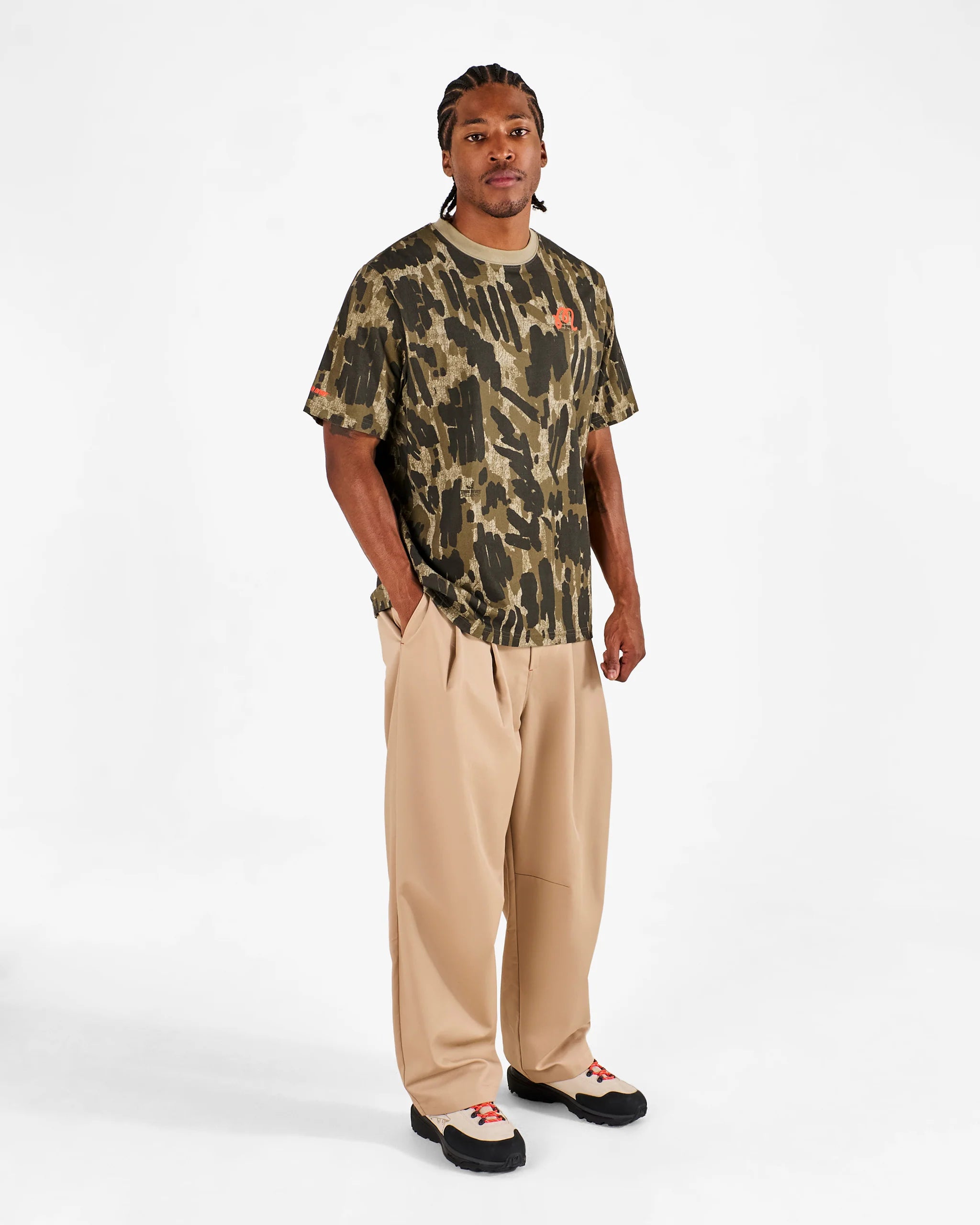 Malbon Golf Bermuda Tee Tour Divot Camo