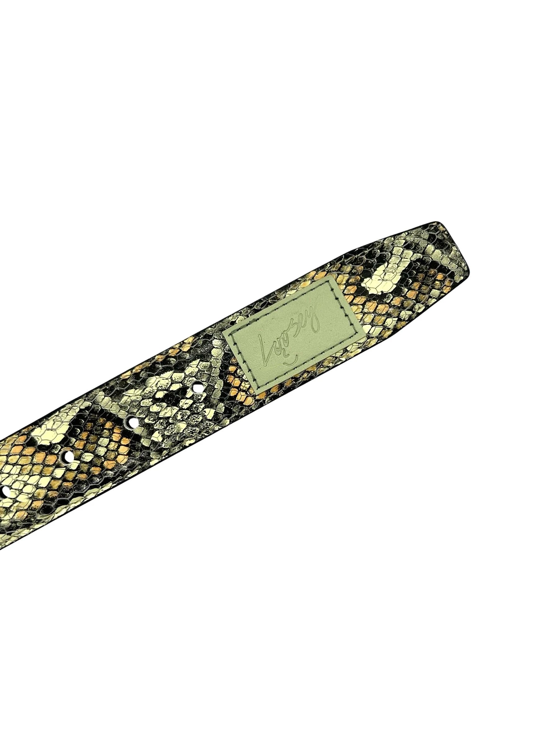 Loosey Premium Slither Belt in Desert, buckle detail