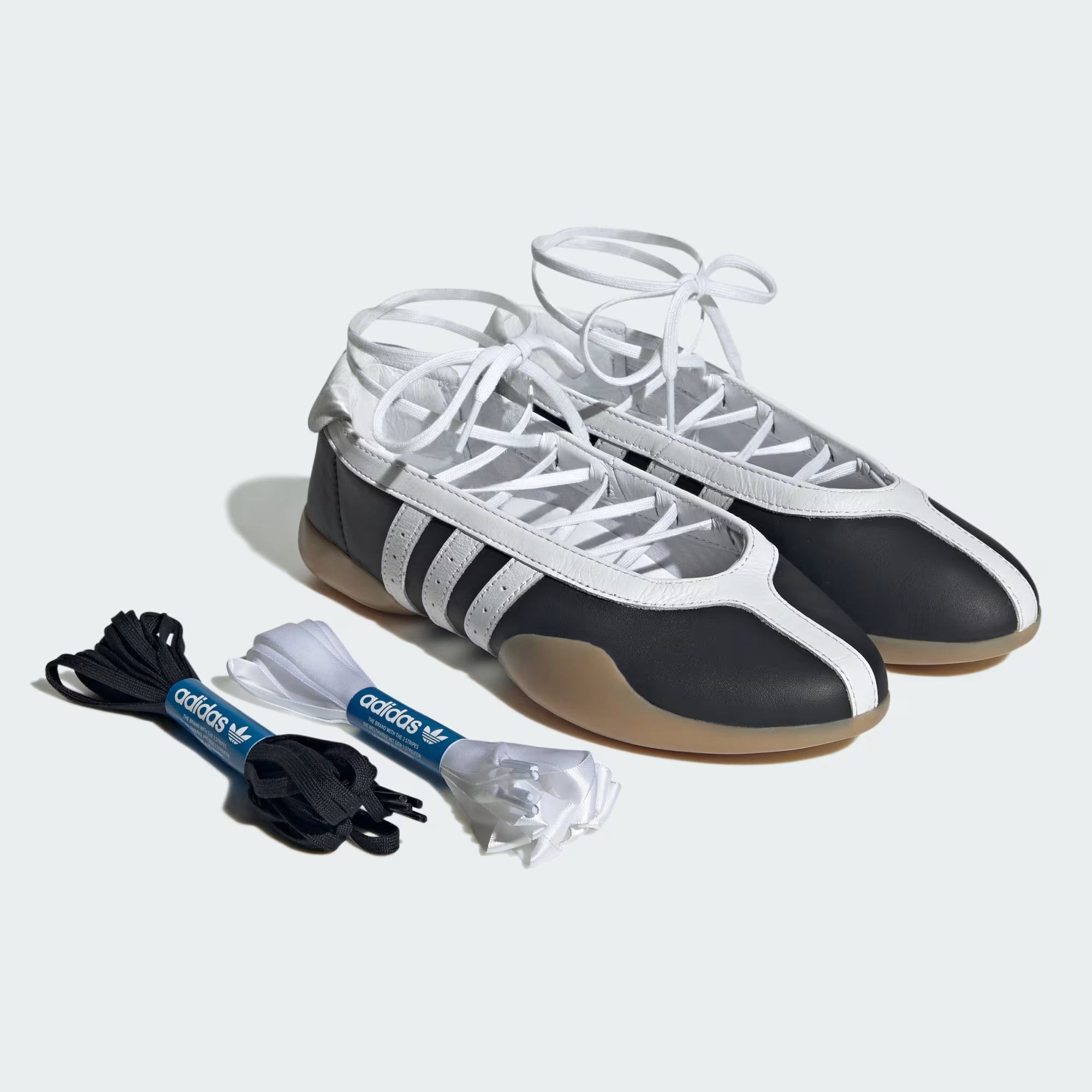 Adidas Women's Taekwondo Mei Shoe Black / White