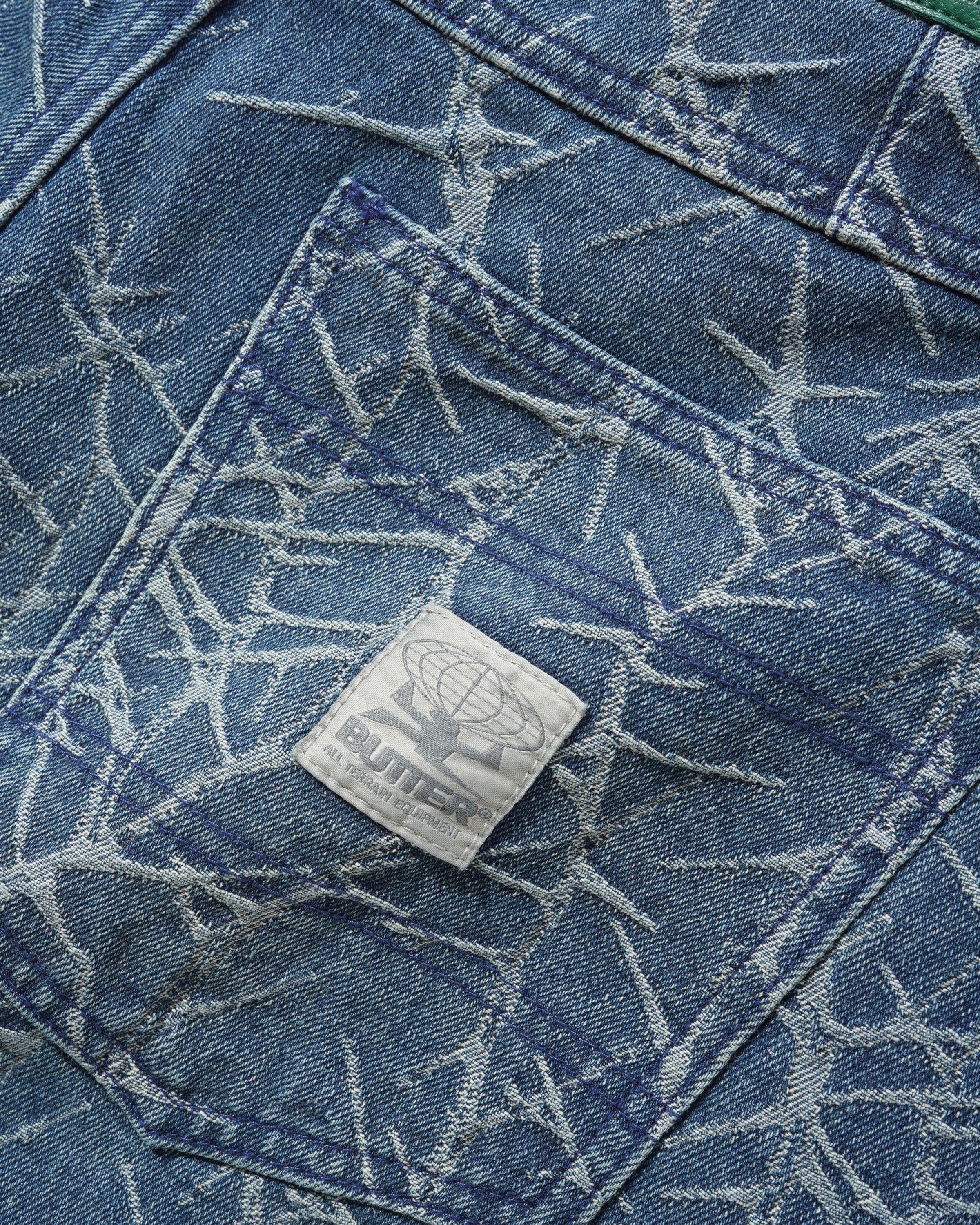 Butter Goods Thorn Camo Wide Cut Denim Jeans – Washed Indigo
