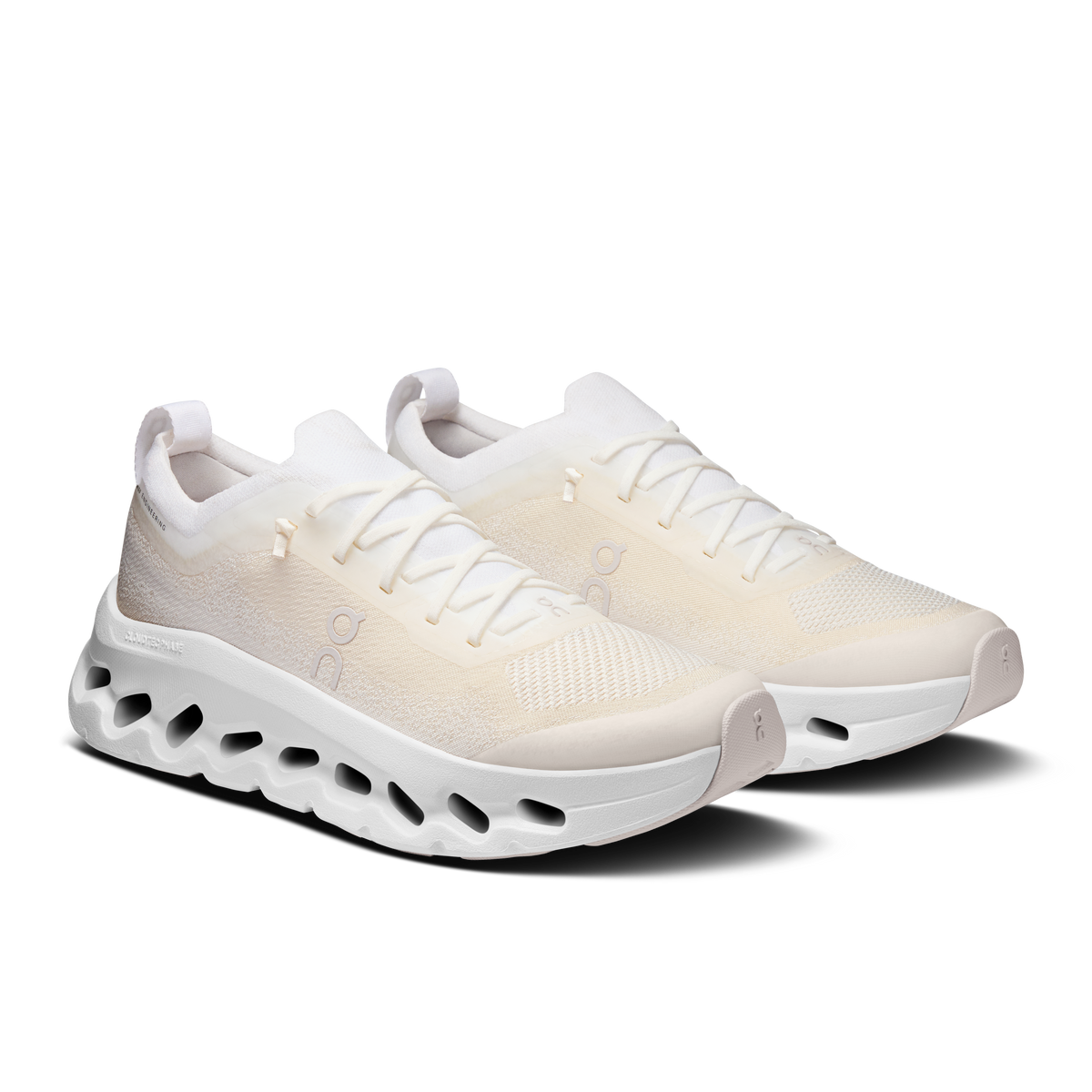On Cloudtilt Moon White Frost, outsole view