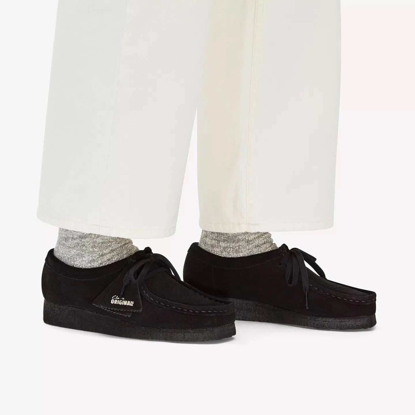 Clarks Originals | W's Wallabee Black Suede - Gallery Streetwear