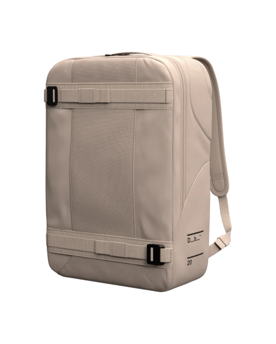 D_b_ | Skateboard Daypack 20L - Gallery Streetwear
