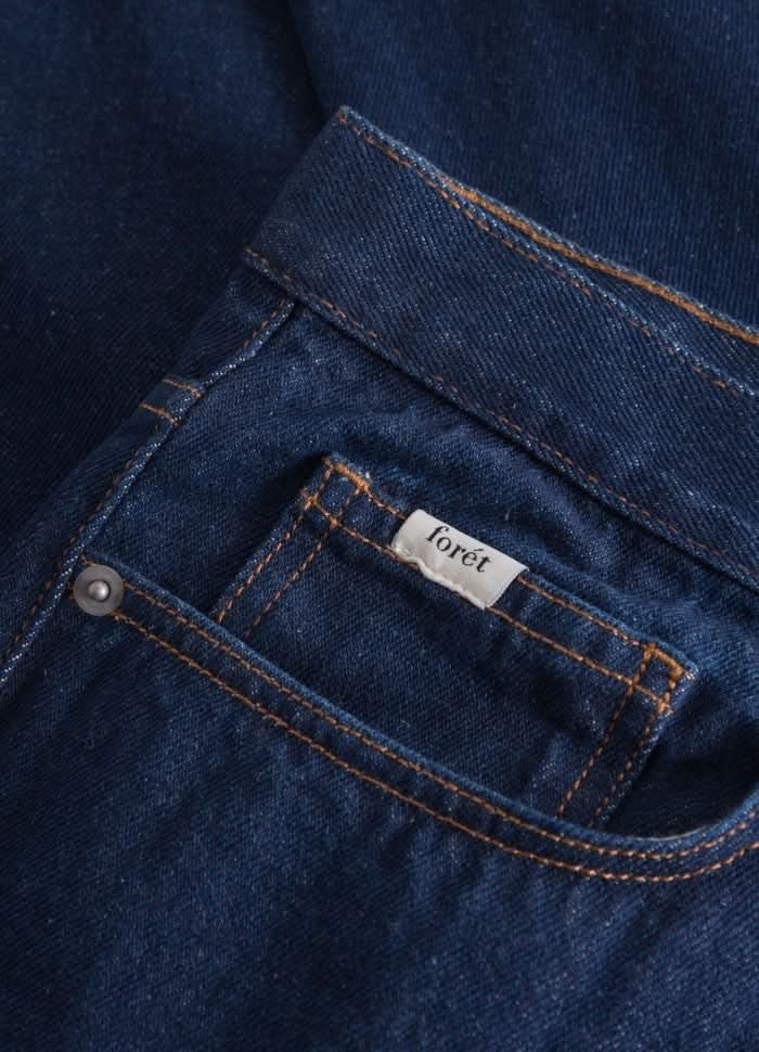 Foret Heath Jeans Normal Wash - Gallery Streetwear