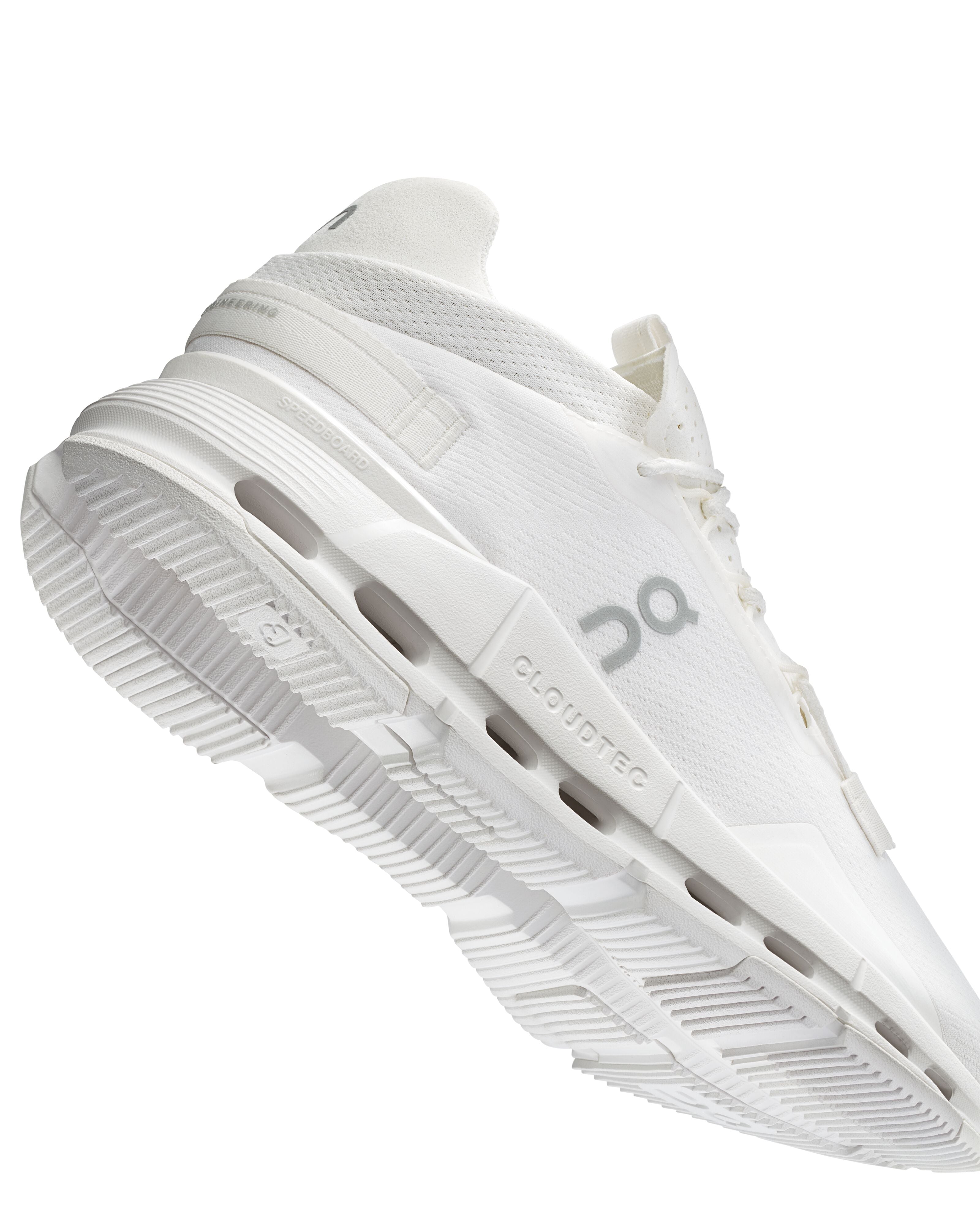 On | W's Cloudnova 2 shoe | All White angle