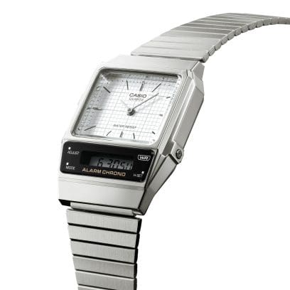 Casio AQ-800E-7A side profile showing slim 8.7mm case