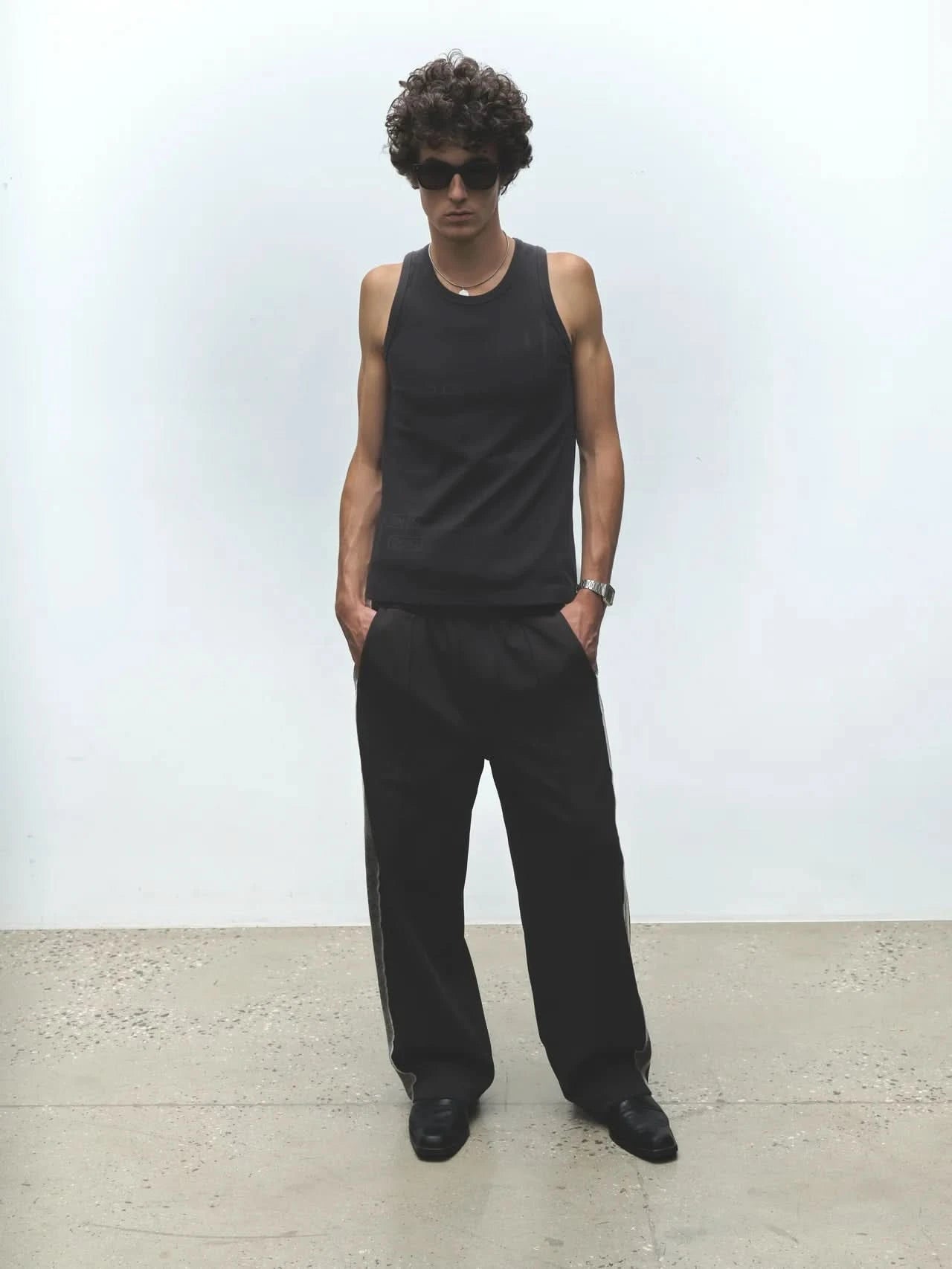 Jungles Jungles Burnout Tank - Black - Gallery Streetwear