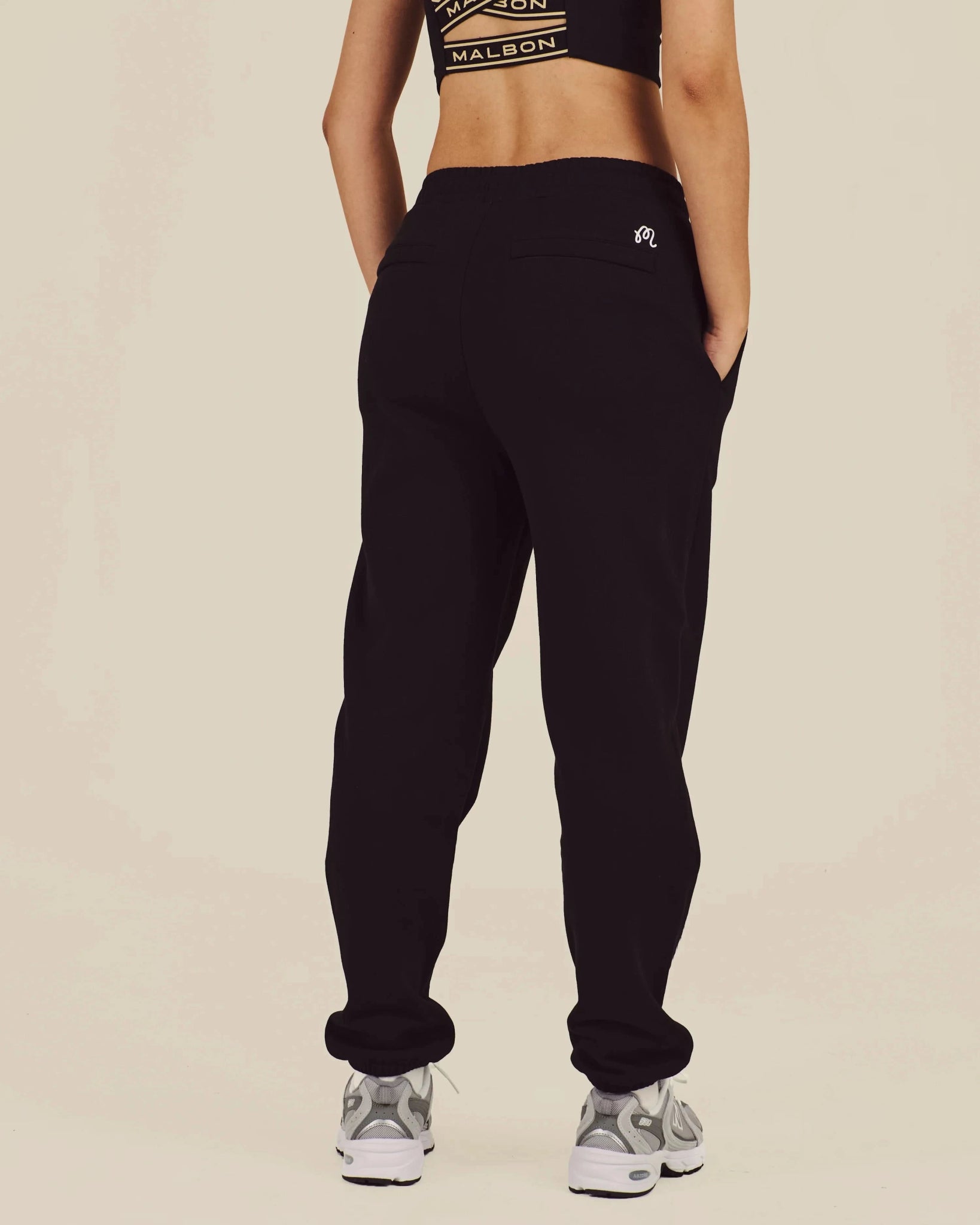 Malbon Golf Womenâs Delilah Sweatpant â Black - Gallery Streetwear