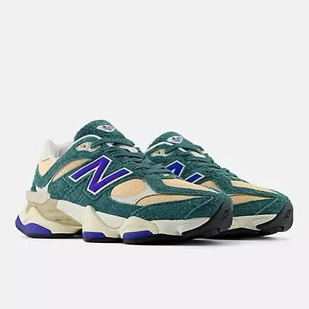 New Balance | 9060 Spruce/Peach Blossom - Gallery Streetwear