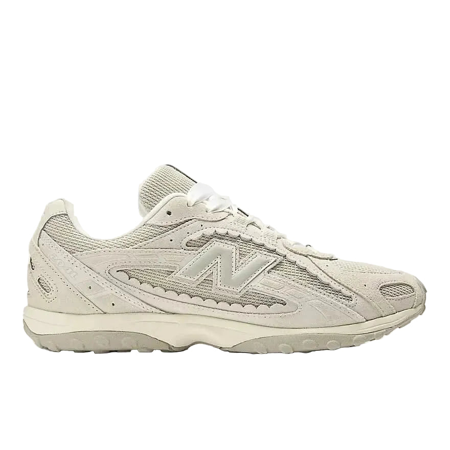 New Balance Women's 204L Shoe - Sea Salt / Linen - Gallery Streetwear