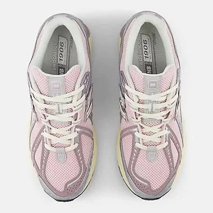 New Balance | W's 1906r Rose Sugar Pearl Grey - Gallery Streetwear