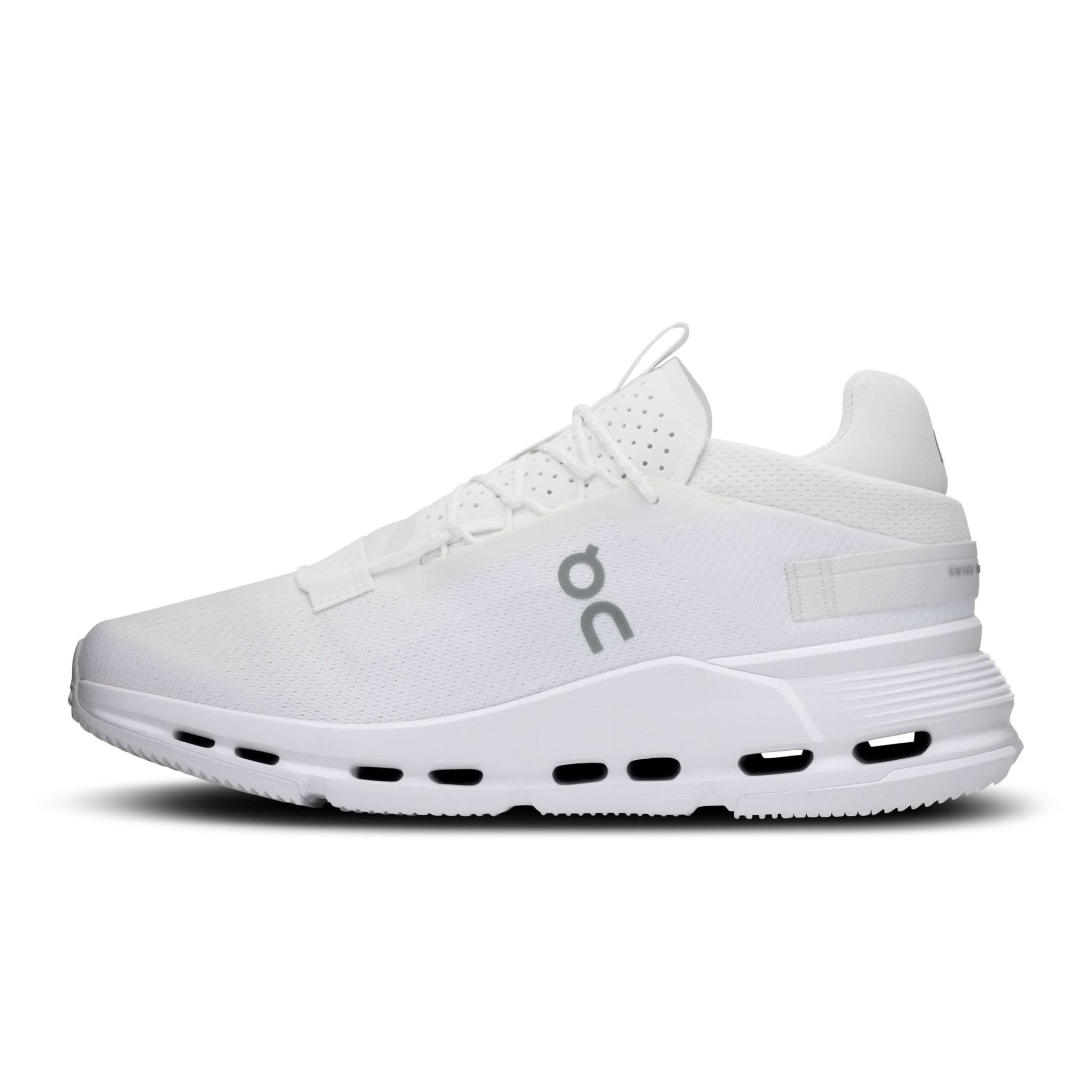 On. | W's Cloudnova 2 | All White - Gallery Streetwear