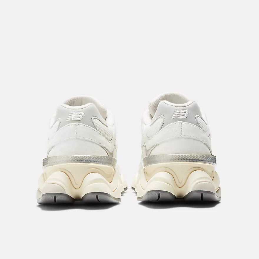 New Balance 9060 – Men’s – Sea Salt / Silver
