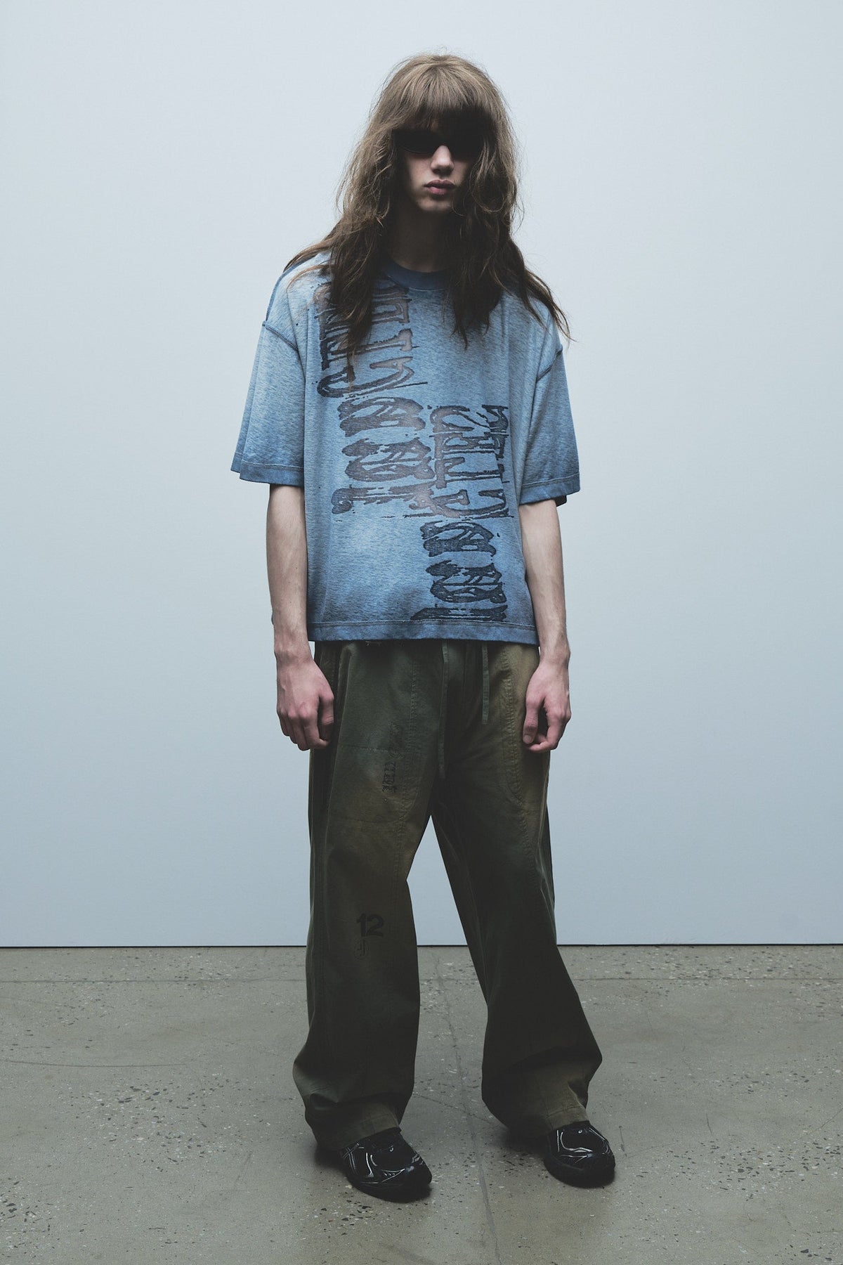Jungles Jungles Burnout Slub Tee grey worn on model, Fall 26 lookbook