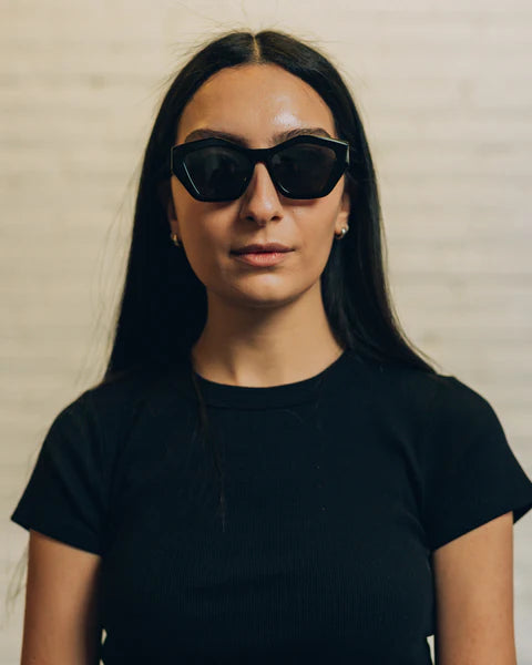 RAISED BY WOLVES MODEL V SUNGLASSES BLACK - Gallery Streetwear