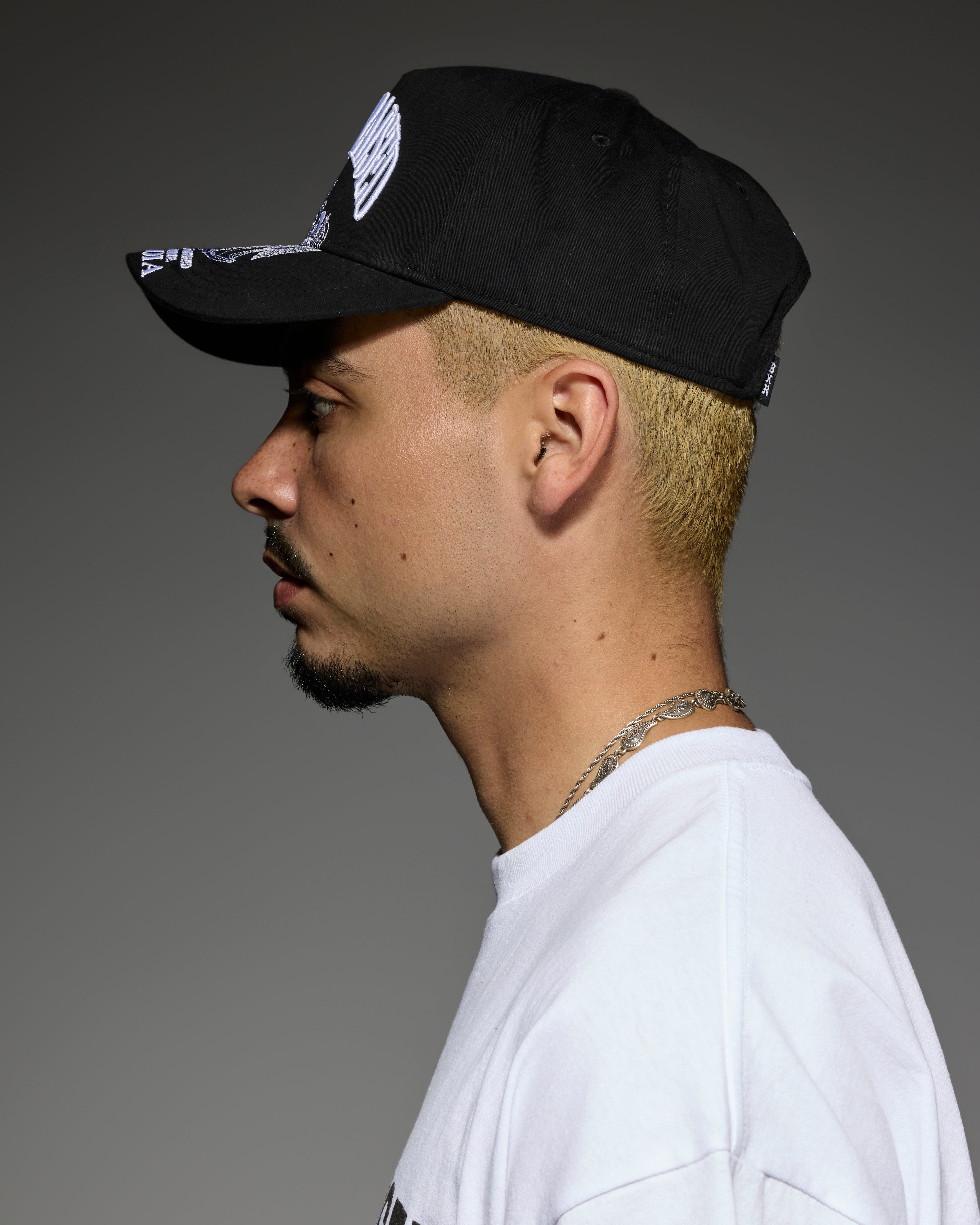 Born X Raised Paranoia Crest Snapback - Black - lifestyle 2