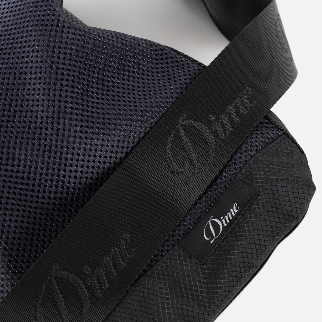 Dime MTL Gradient Messenger Bag in Black, gradient logo detail