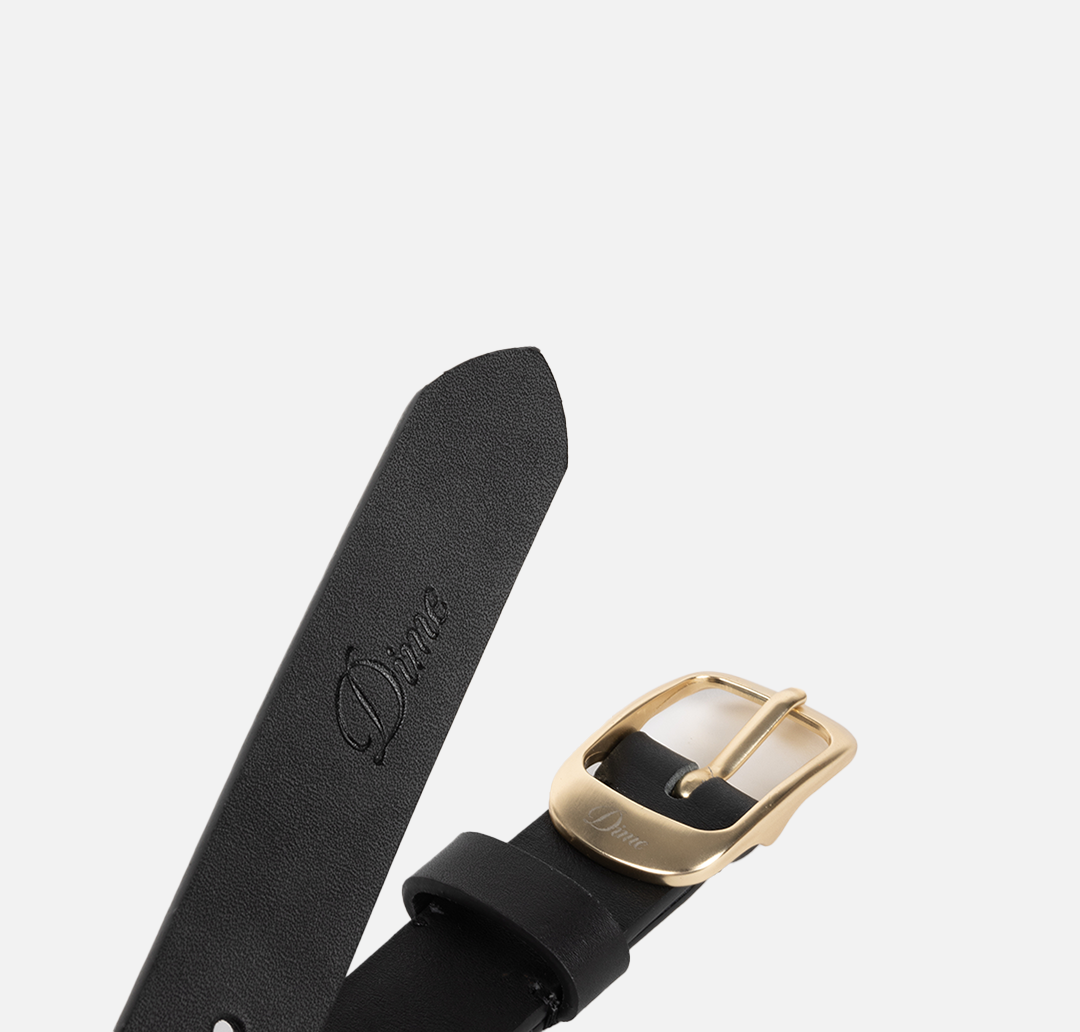 Dime MTL Dress Leather Belt in Black, buckle detail