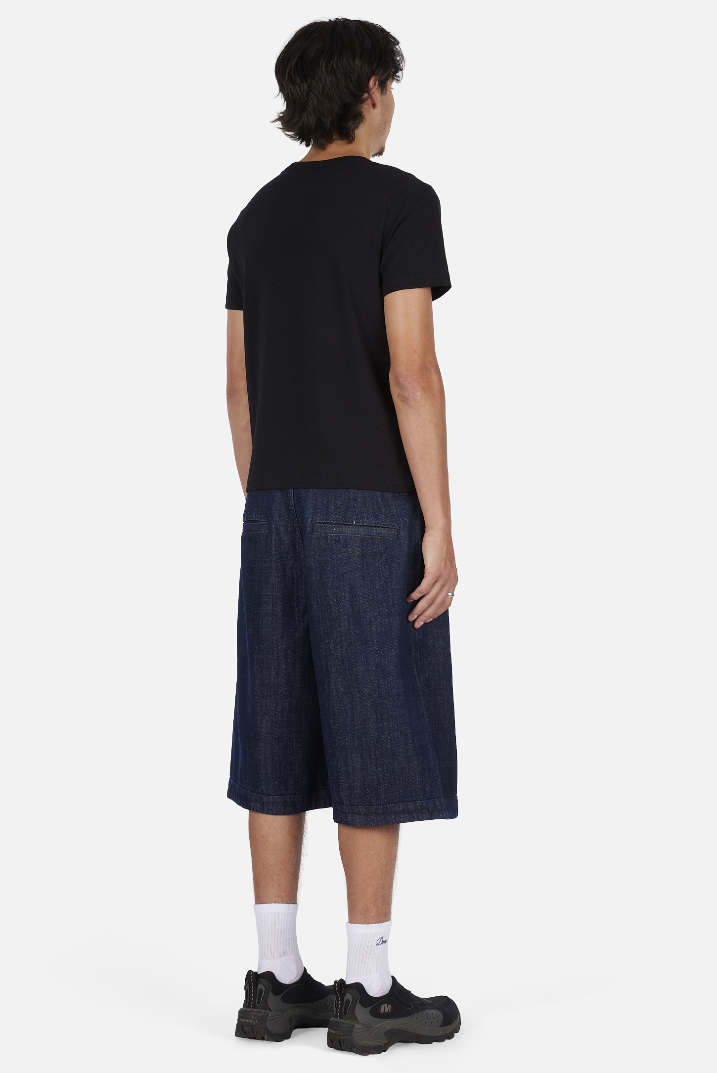 Dime MTL Pleated Baggy Denim Shorts Indigo — worn by model