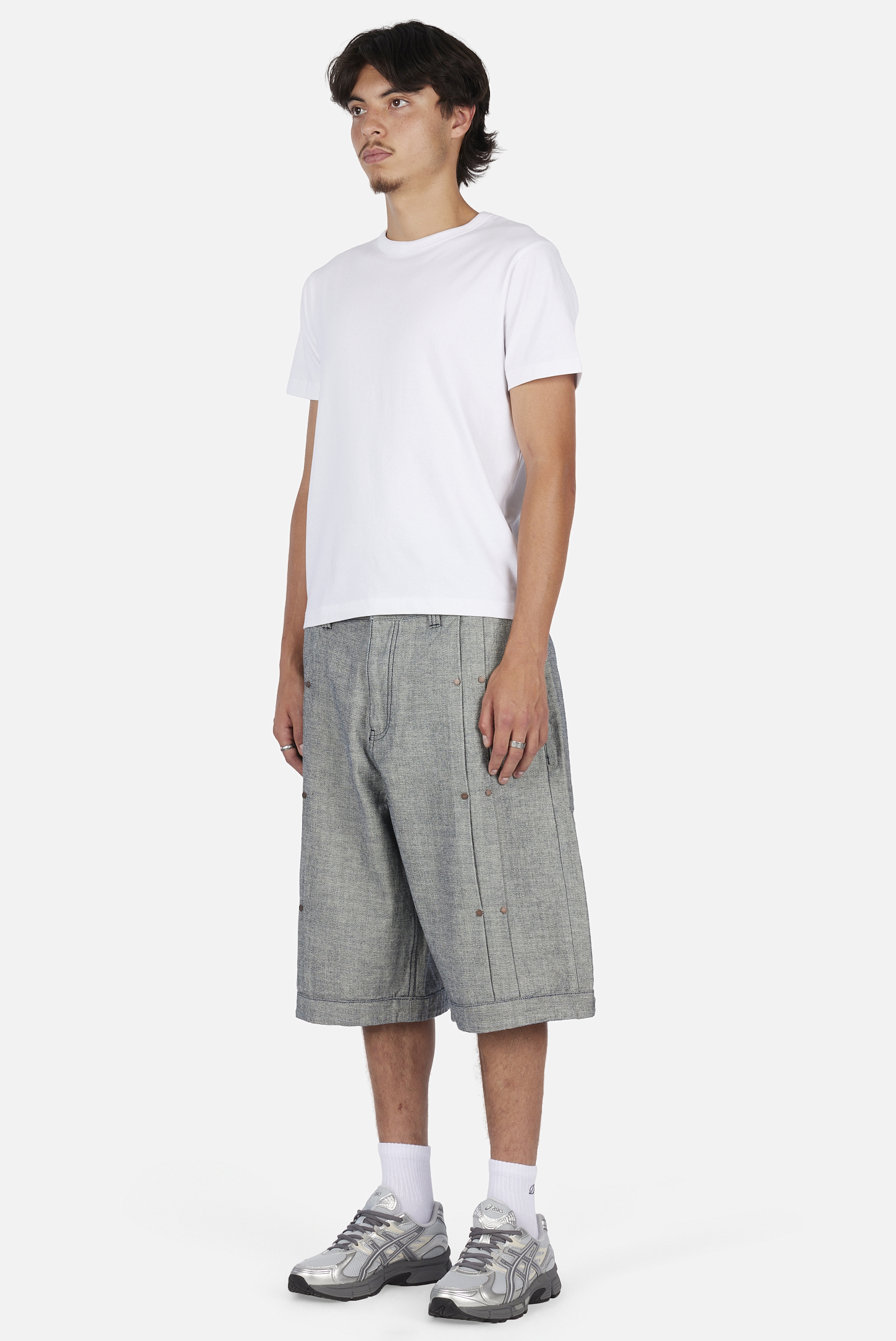 Dime MTL Pleated Baggy Denim Shorts Reversed Indigo — worn by model