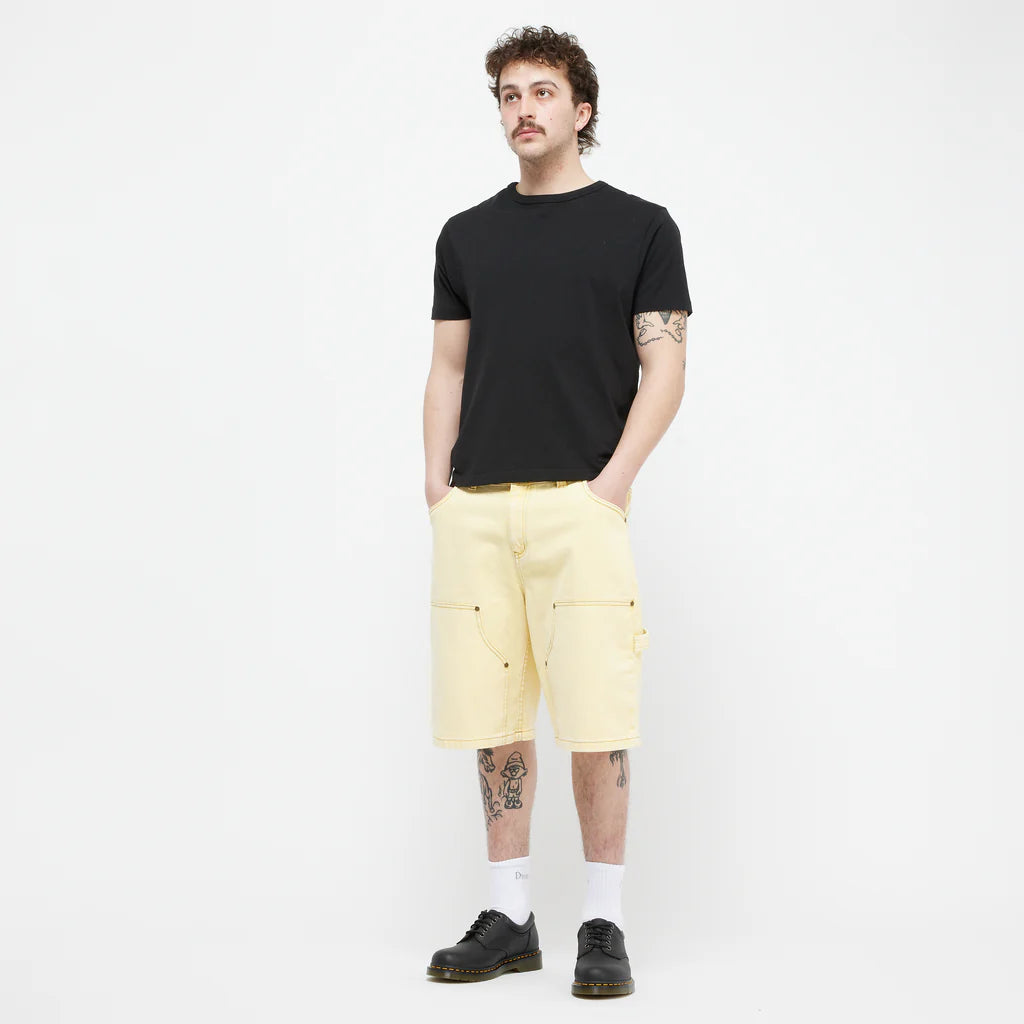 Dime MTL | Carpenter Denim Shorts Lemon - model
