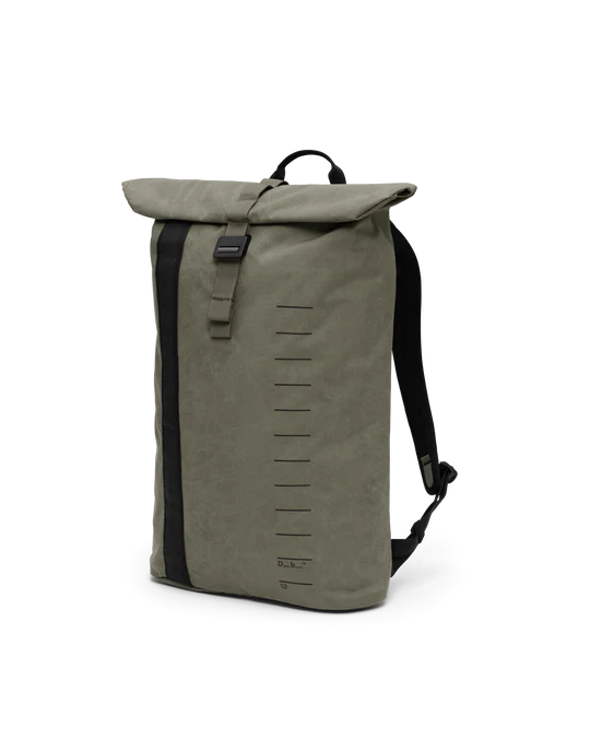 D_b_ | Essential Backpack 12L