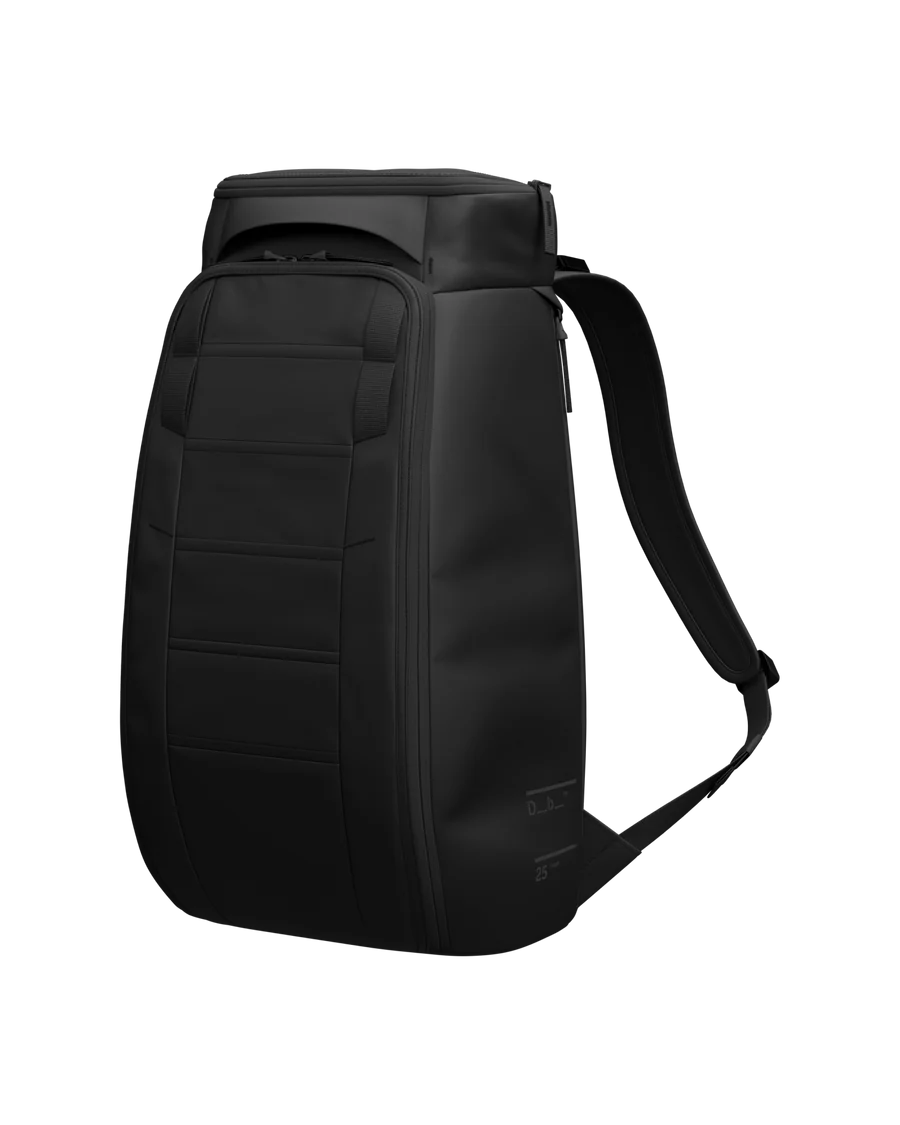 D_b_ | Hugger Backpack 25L