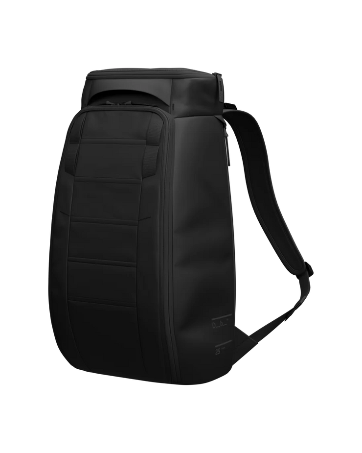 D_b_ | Hugger Backpack 25L