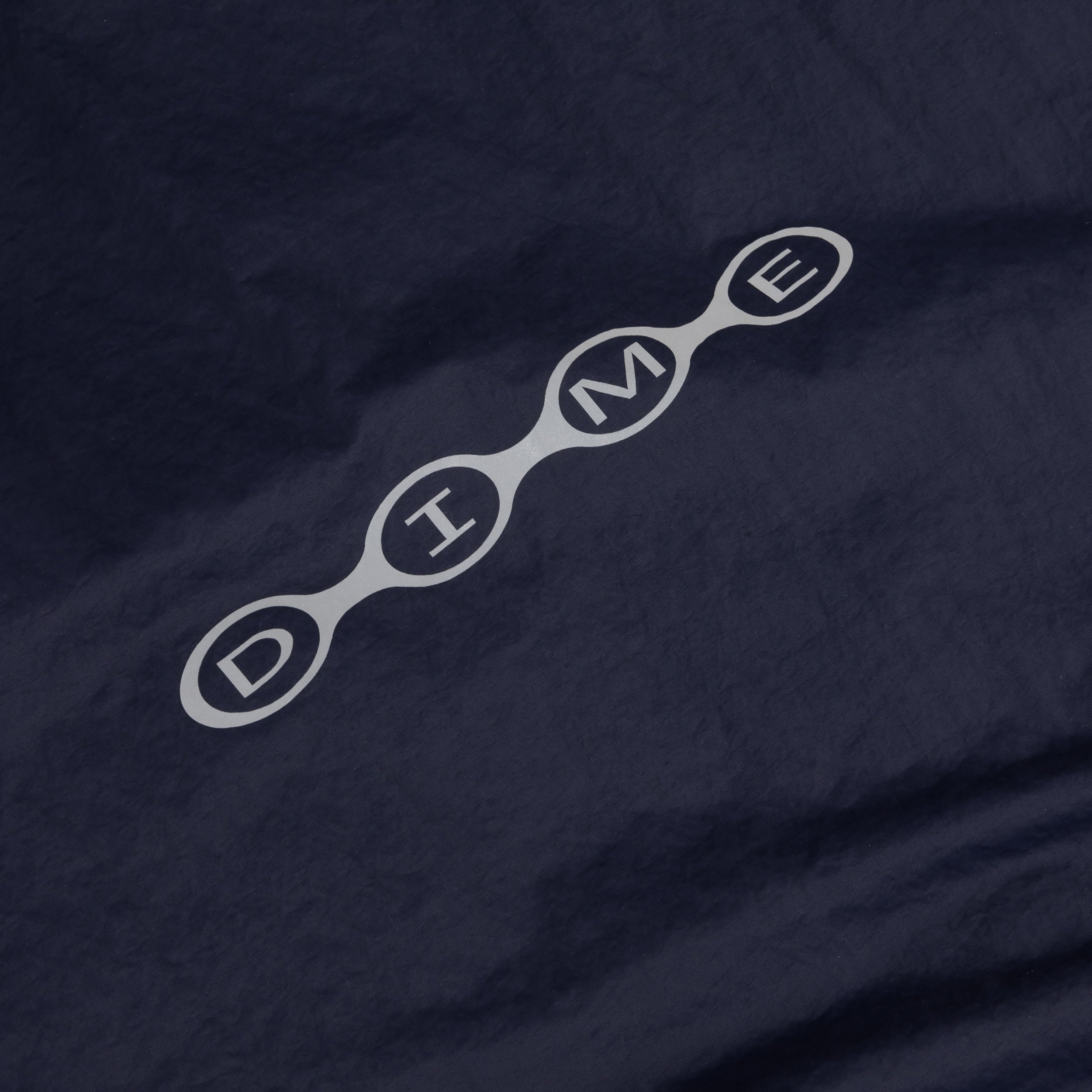 Dime MTL Crinkled Tech Windbreaker Dark Navy — detail