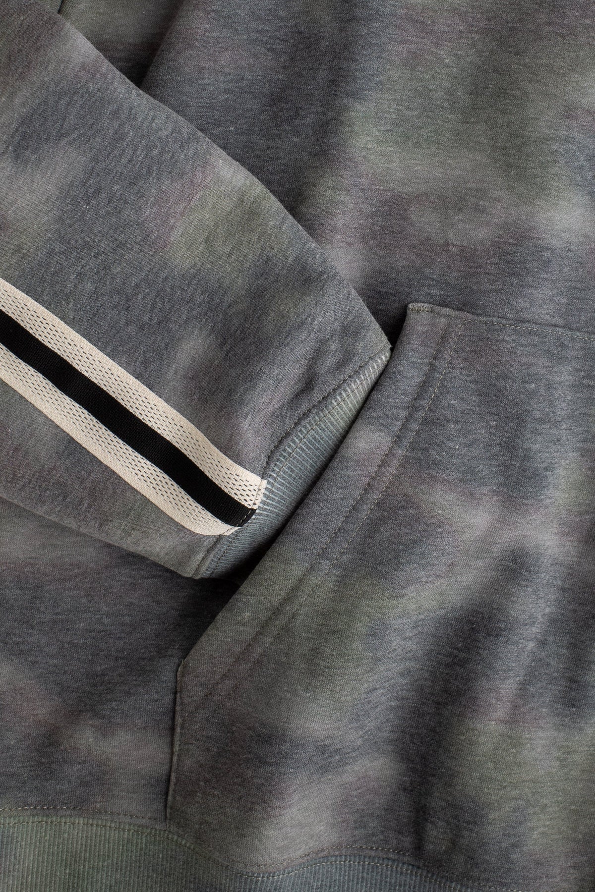 Jungles Jungles Airbrush Camo Hoodie camo, back view