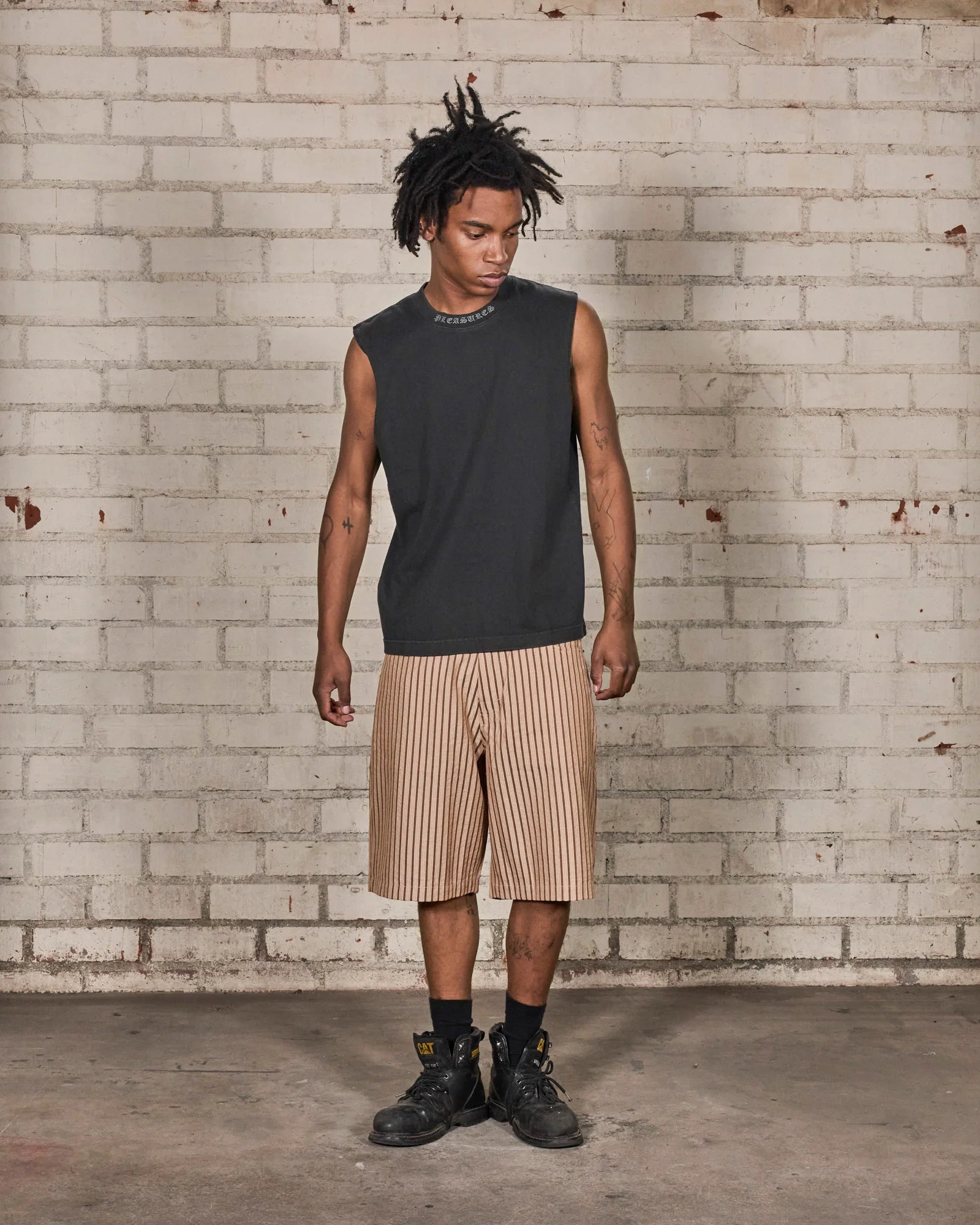 Pleasures Sorrow Sleeveless Shirt Black