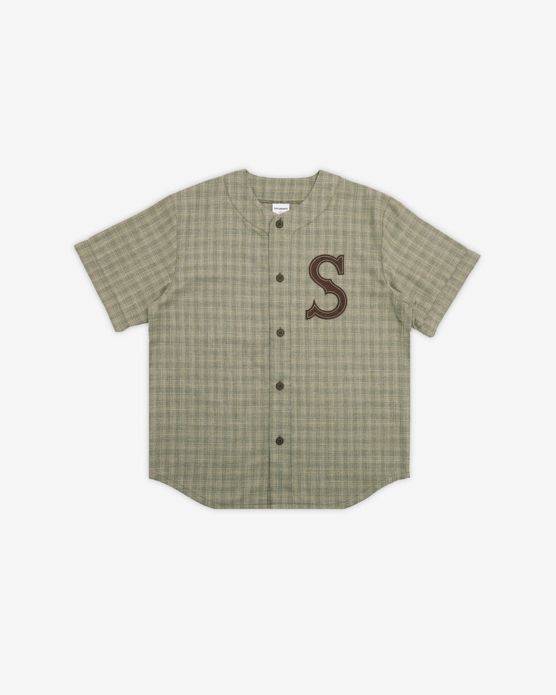 Students Golf at Gallery Streetwear Canada