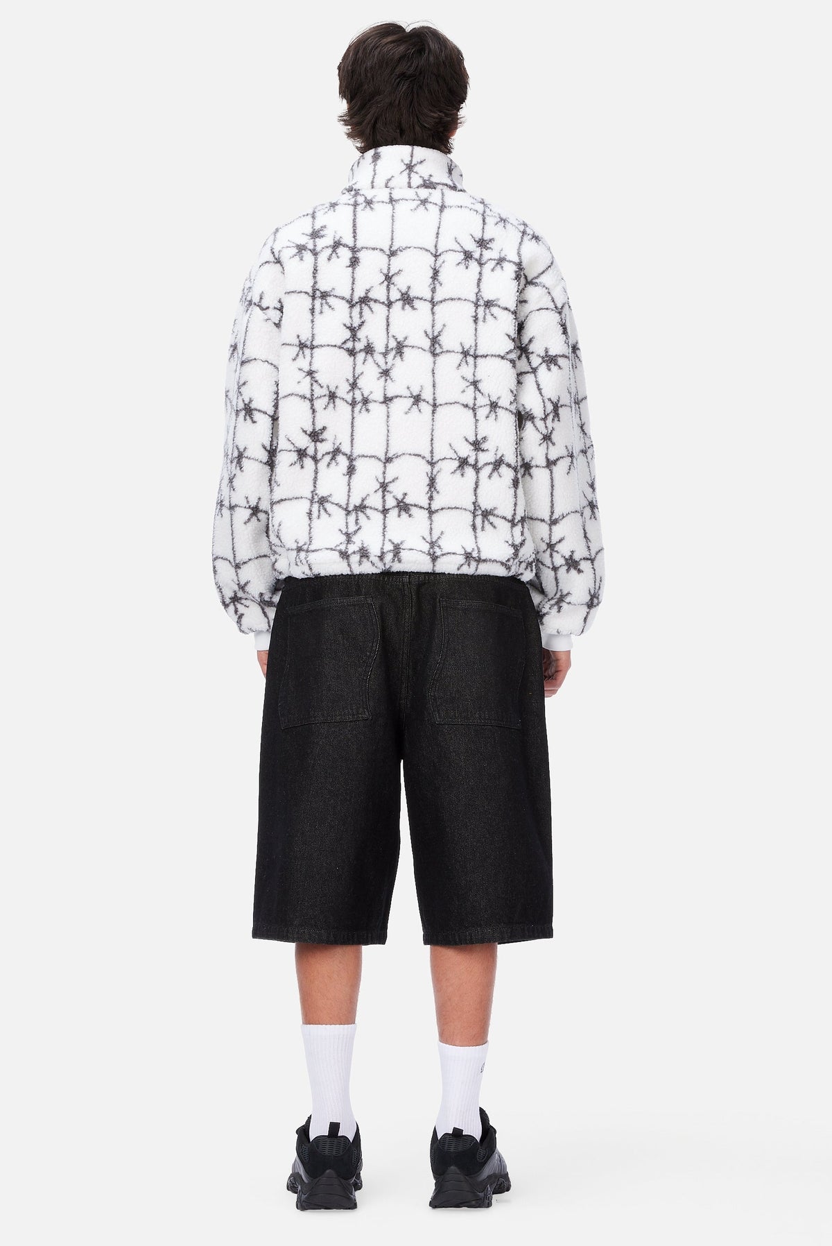 Dime MTL Polar Fleece Sherpa Zip White — worn by model