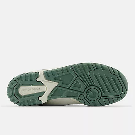 New Balance | W's 550 Sea Salt/Dark Juniper 5