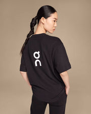 ON | W's Club Tee Black