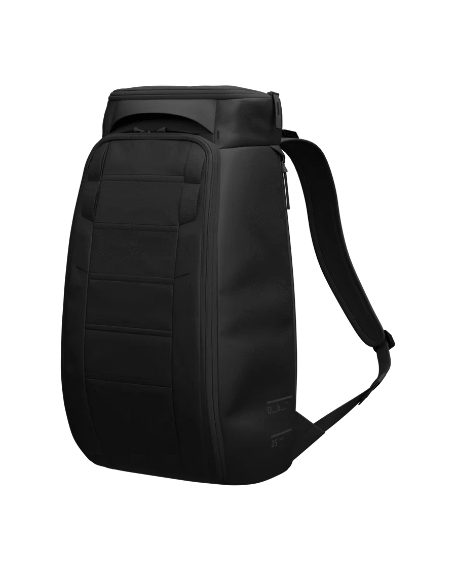 D_b_ | Hugger Backpack 25L - Gallery Streetwear