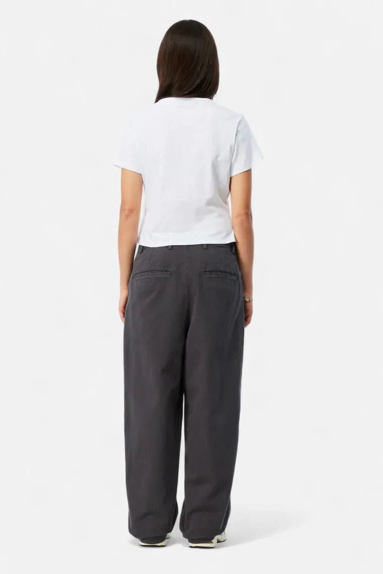 Dime MTL Women's Cursive T-shirt – White - Gallery Streetwear