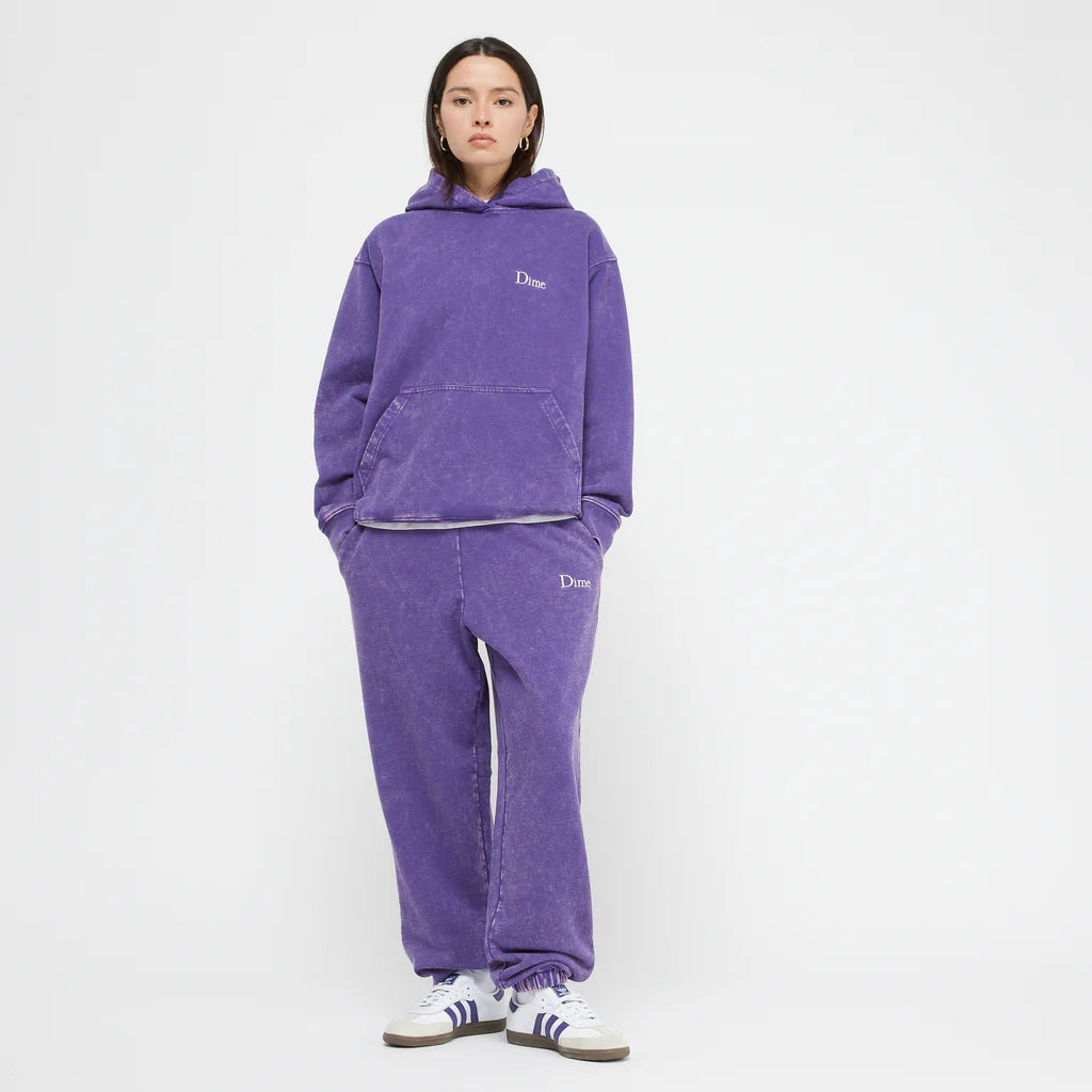 Dime MTL | French Terry Hoodie Faded Iris - model
