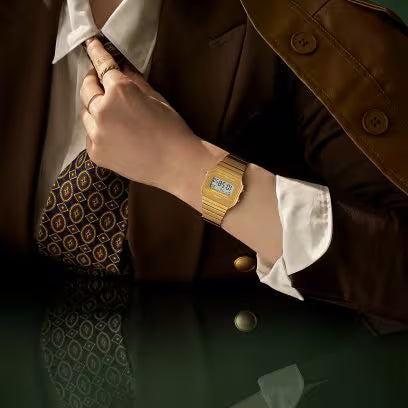 Casio Vintage A700WEVG-9A – Slim Gold Digital