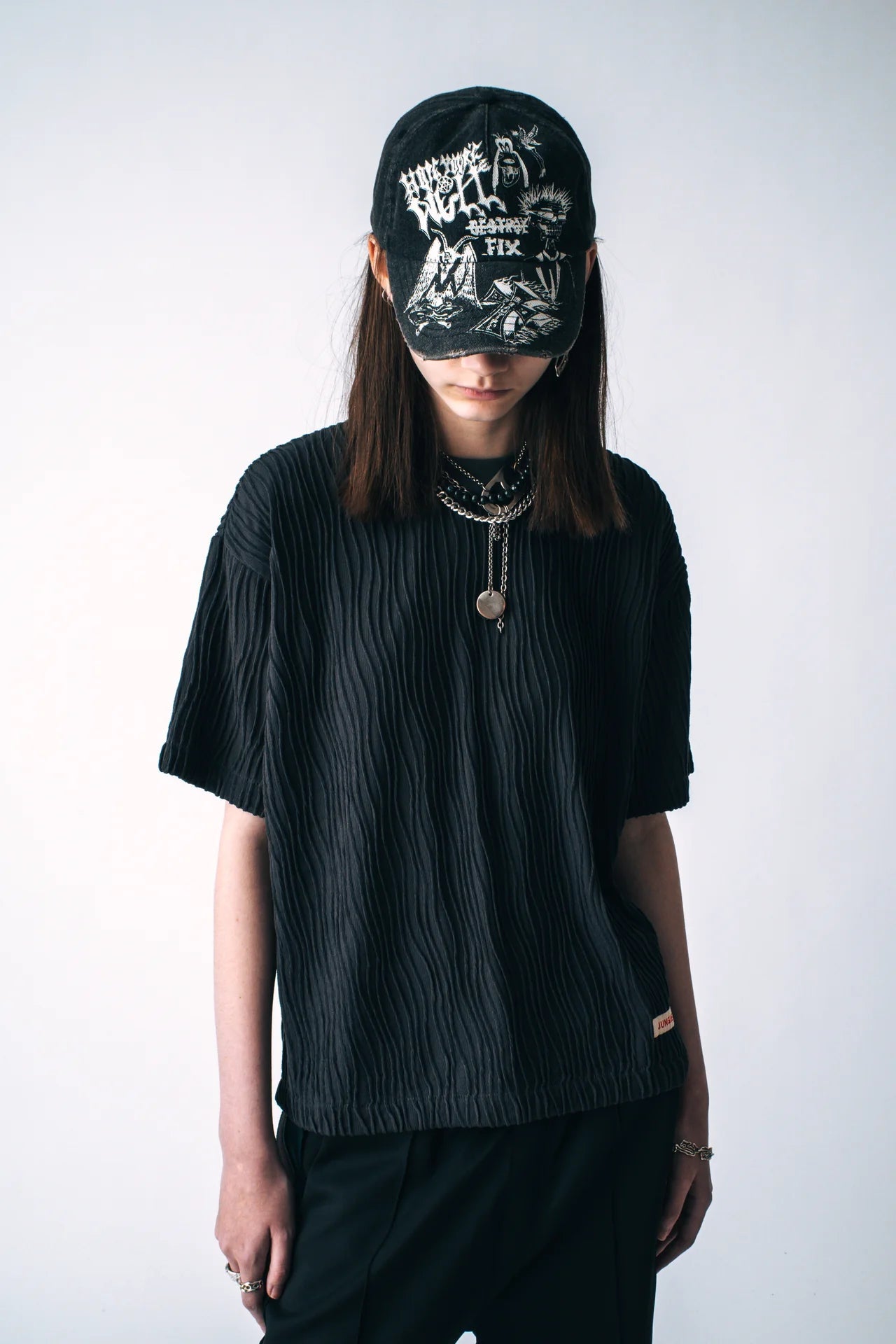 Jungles Jungles Wavy Tee - Gallery Streetwear