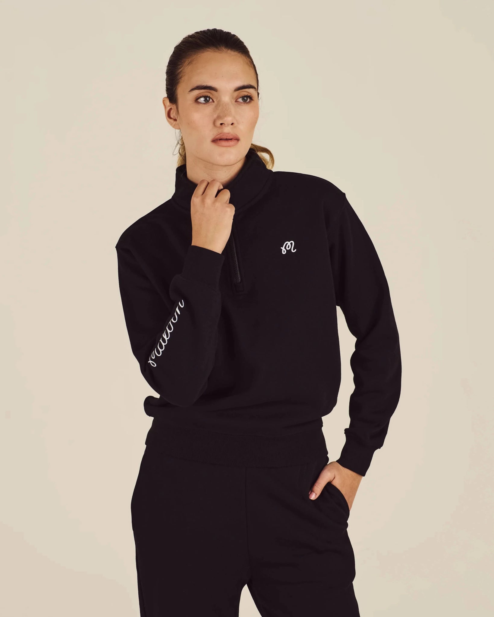 Malbon Golf Women’s Delilah Sweatshirt — Black - Gallery Streetwear