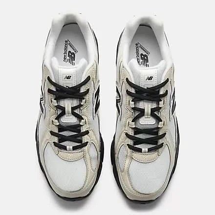 New Balance Women’s 740 Timberwolf/White - Gallery Streetwear
