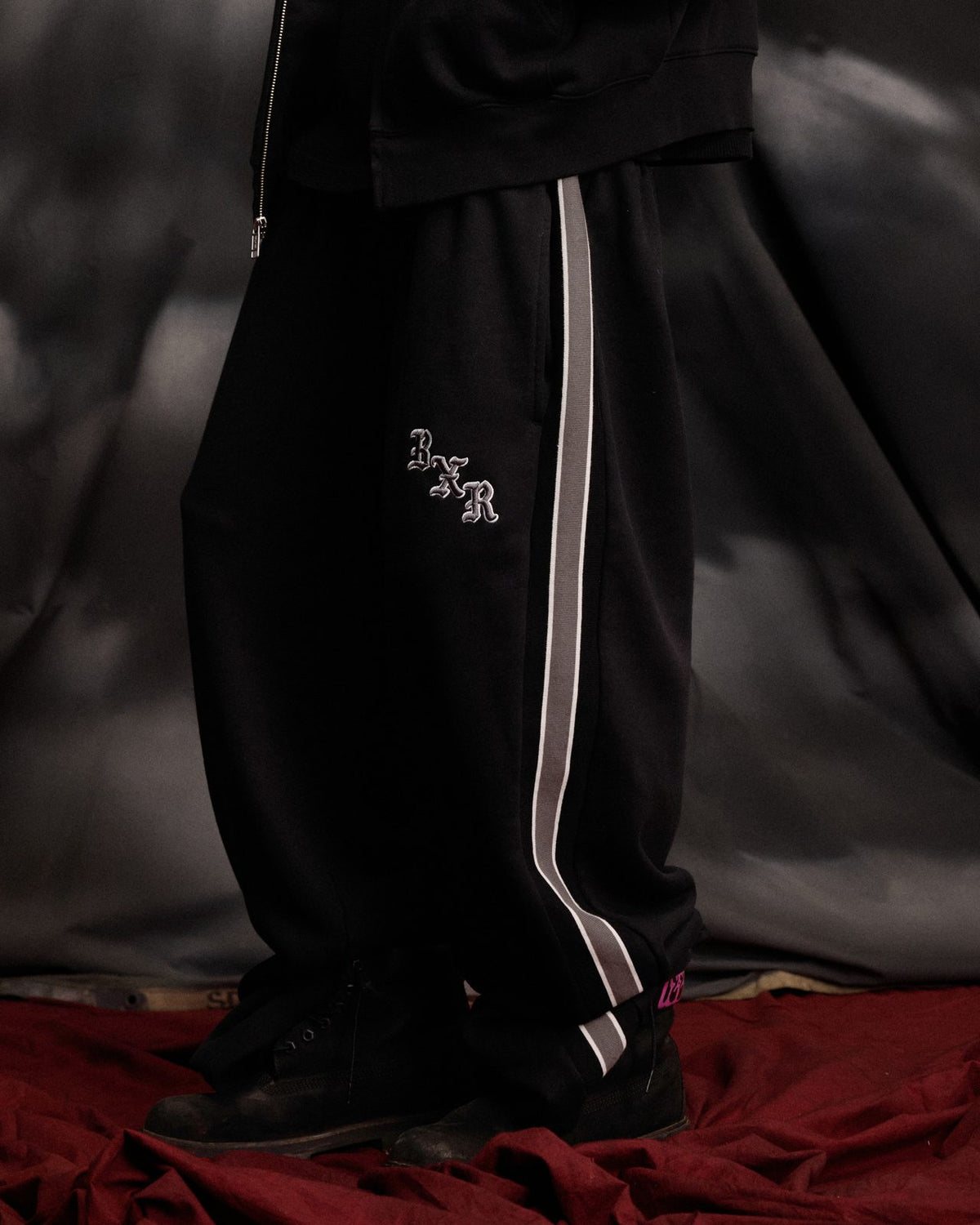 Born X Raised Sport Stripe Sweats – Black